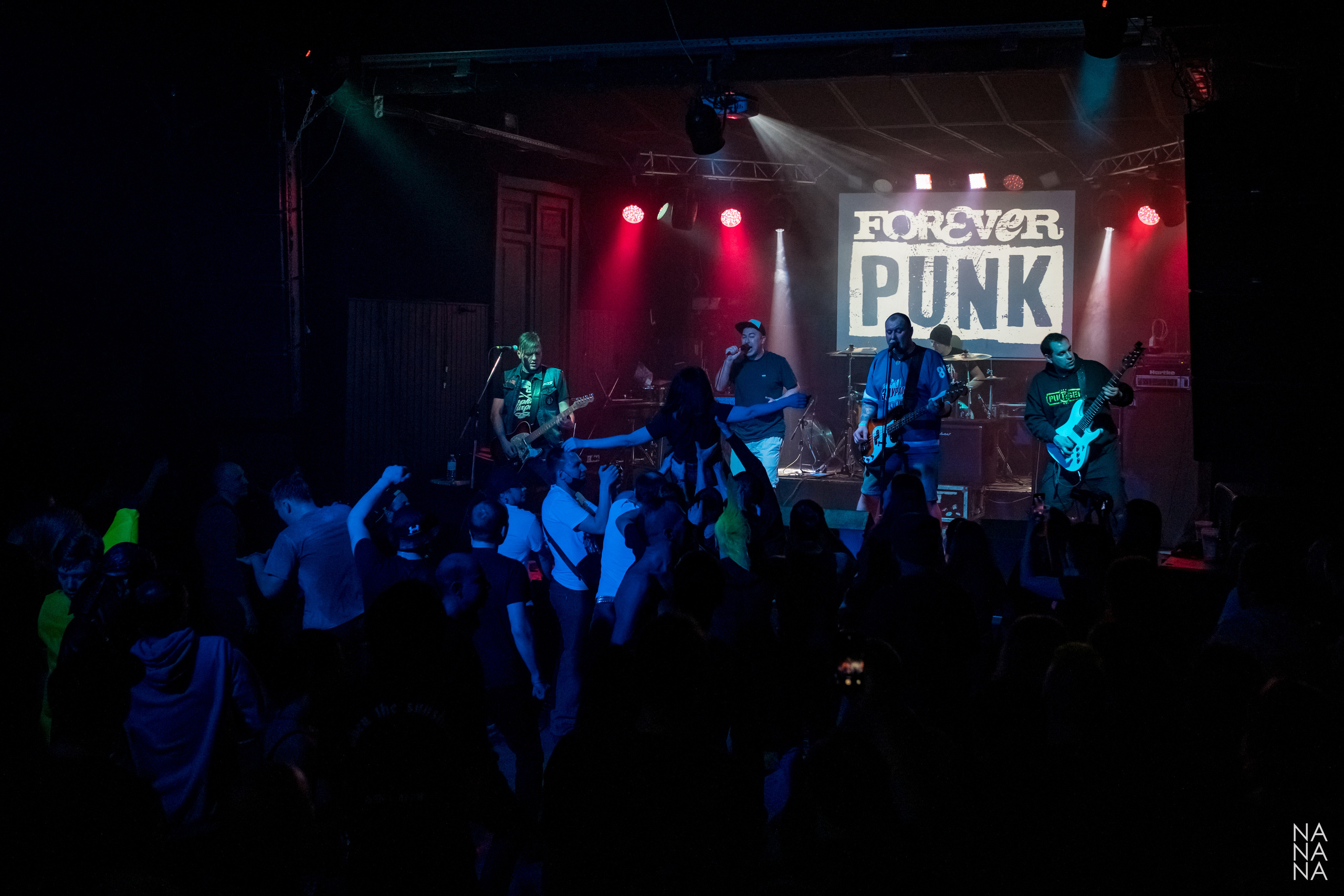 FOREVER PUNK FEST. Фотограф Елена Богачева (lenalena_na_na_na)