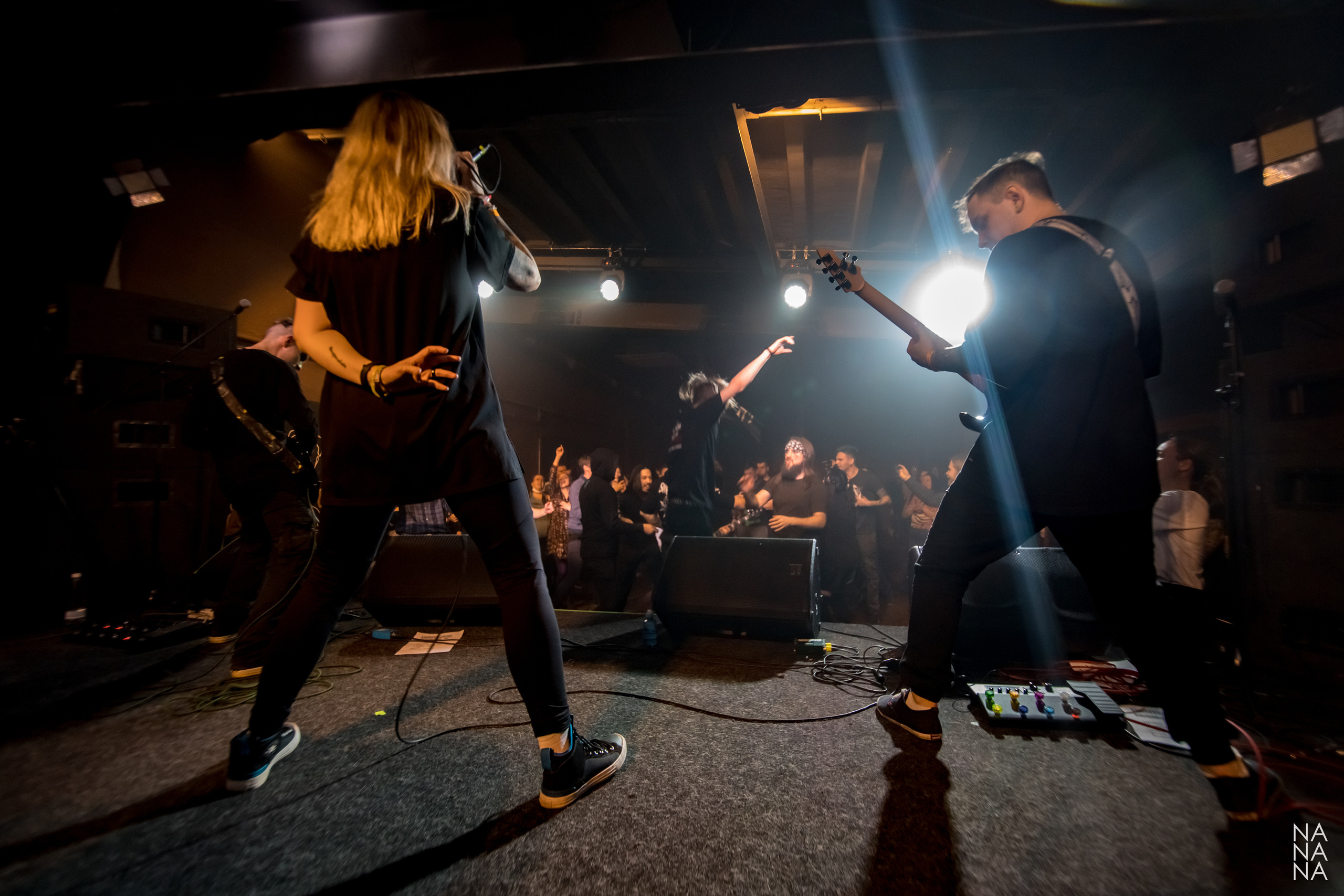 LIGHTS OUT!. Фотограф Елена Богачева (lenalena_na_na_na)