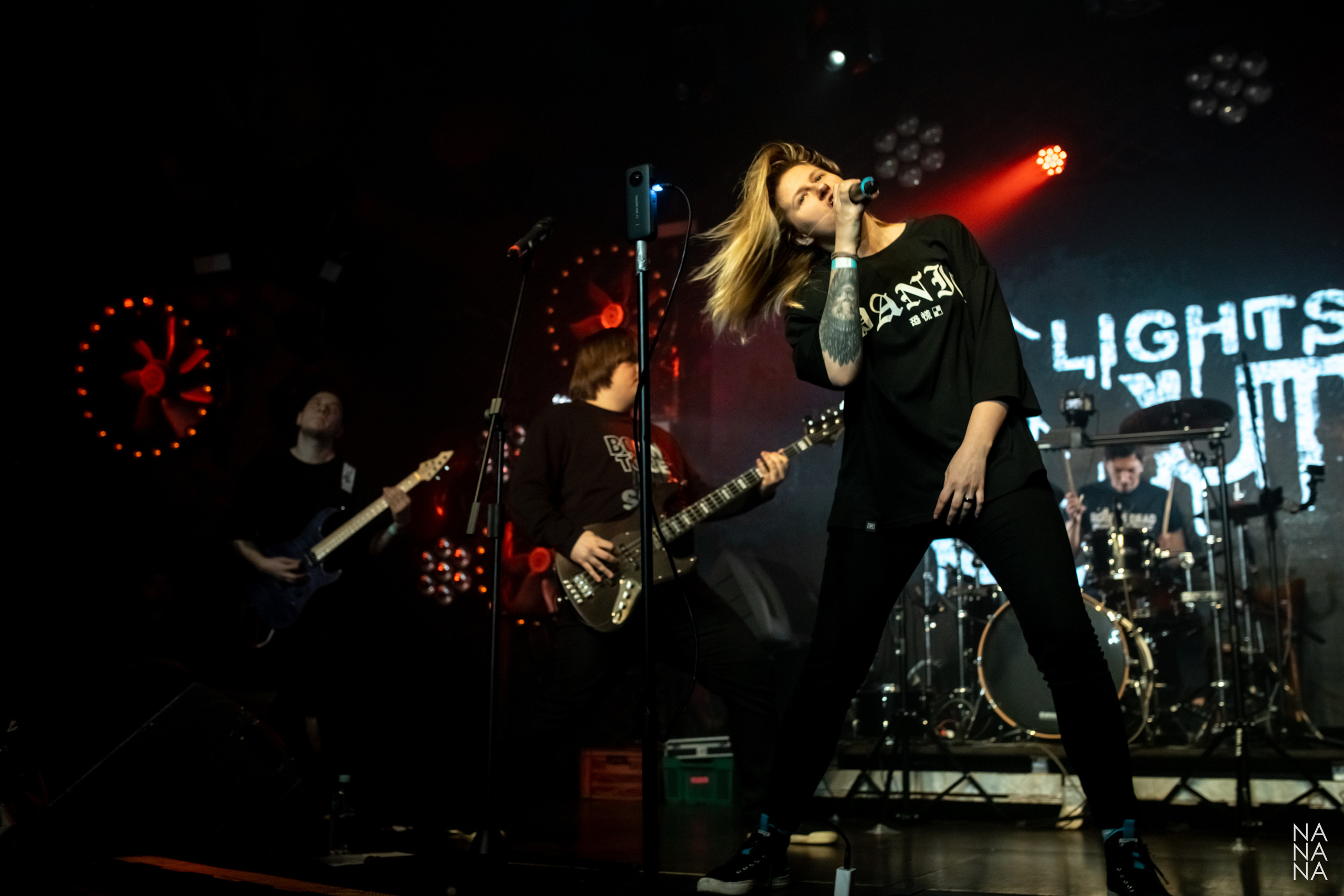 LIGHTS OUT!. Фотограф Елена Богачева (lenalena_na_na_na)