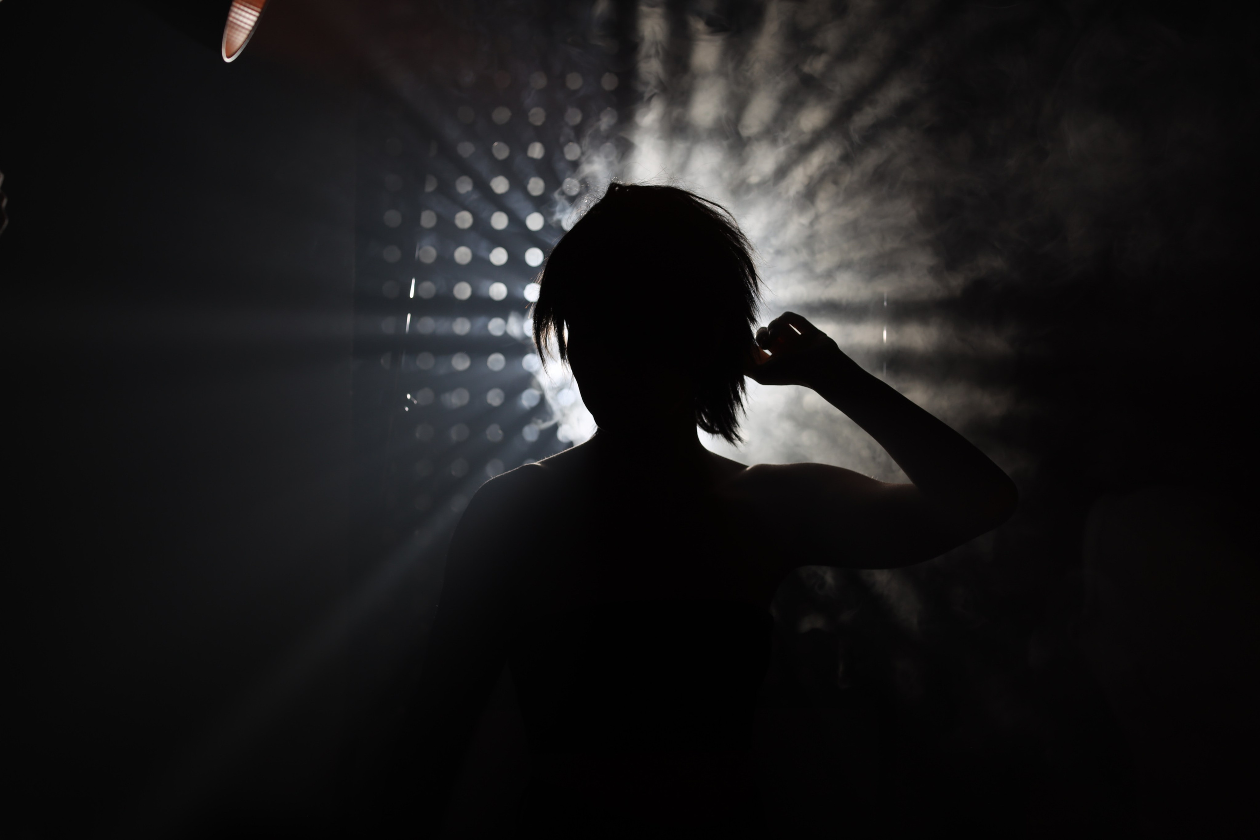 Дым и свет. Съемка в студии под ваш запрос, студийные съемки, фотографии архитектурных объектов — Александр Евстигнеев — фотограф Москва