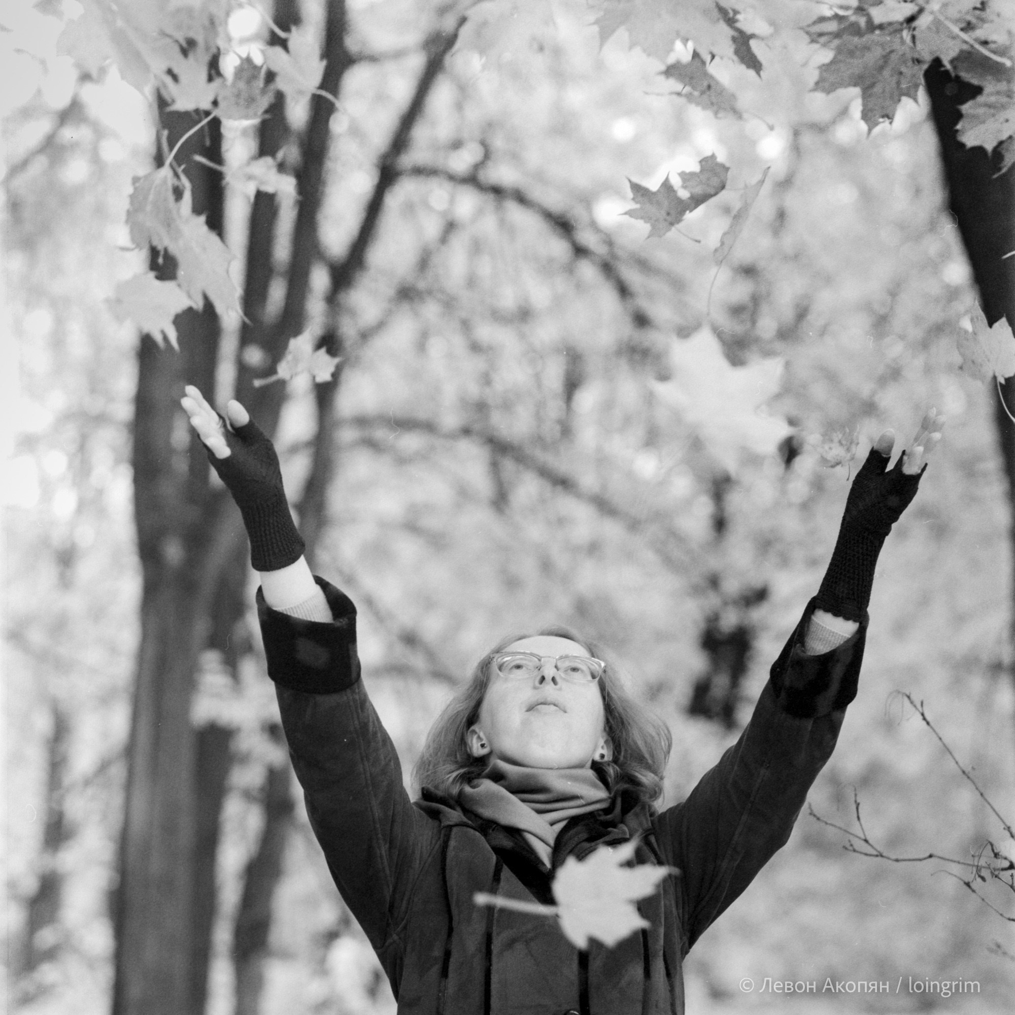 Света. Серия «портреты нефотогеничных». 10.10.2025. Loingrim — Свободный художник. Снимаю в своё удовольствие