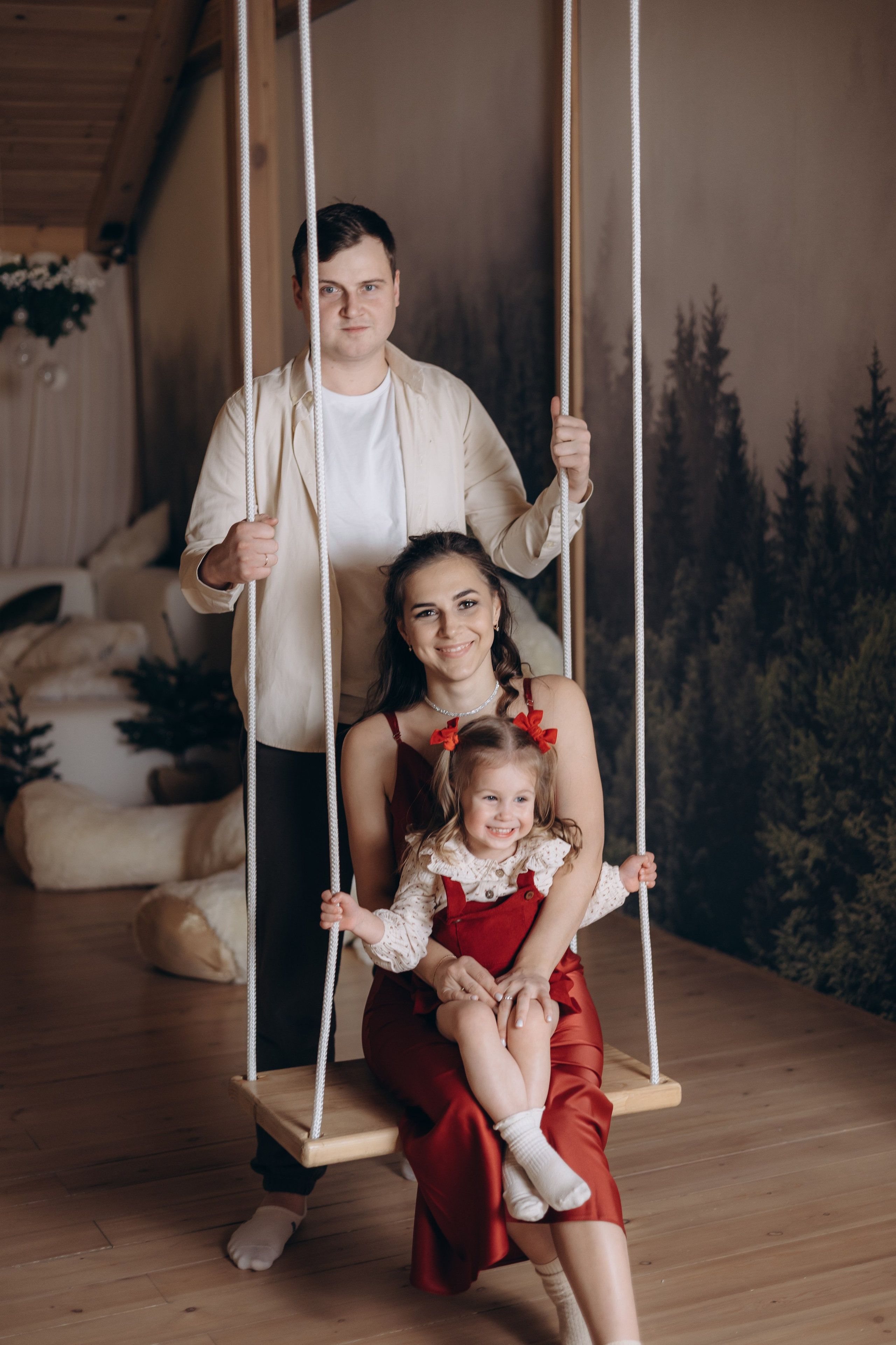 Ирина, Вадим и Милана. Свадебный и семейный фотограф в Новосибирске Дарья Кель