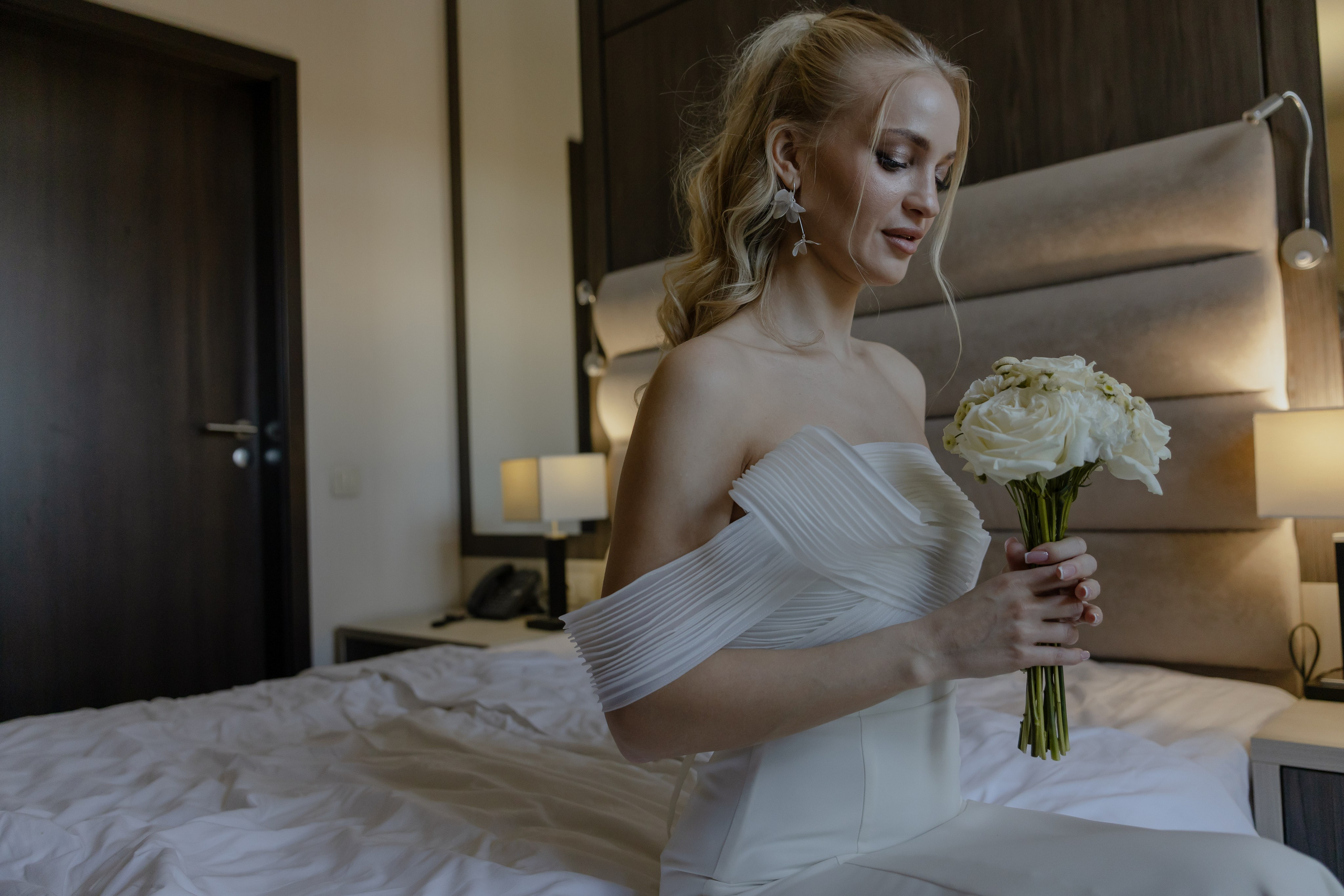 Утро невесты в отеле Рамада. Фотограф в Новосибирске Екатерина Васильева