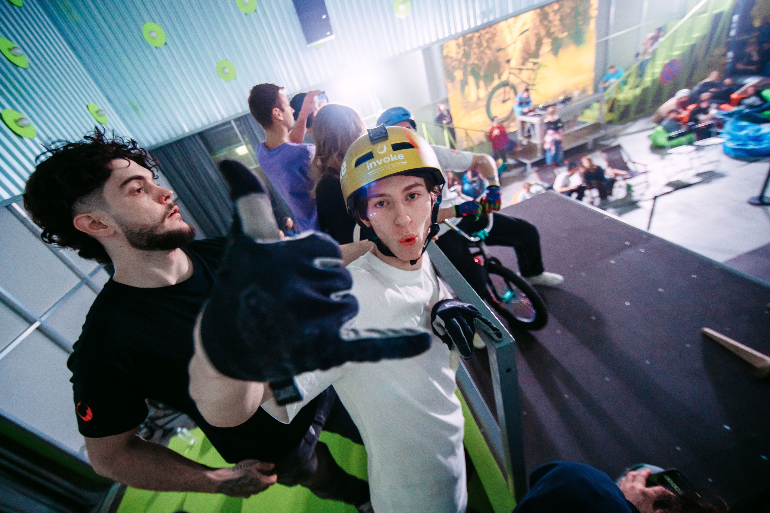 УРАМ. Ночная смена / 2025. Саша Копылов, фотограф в Казани