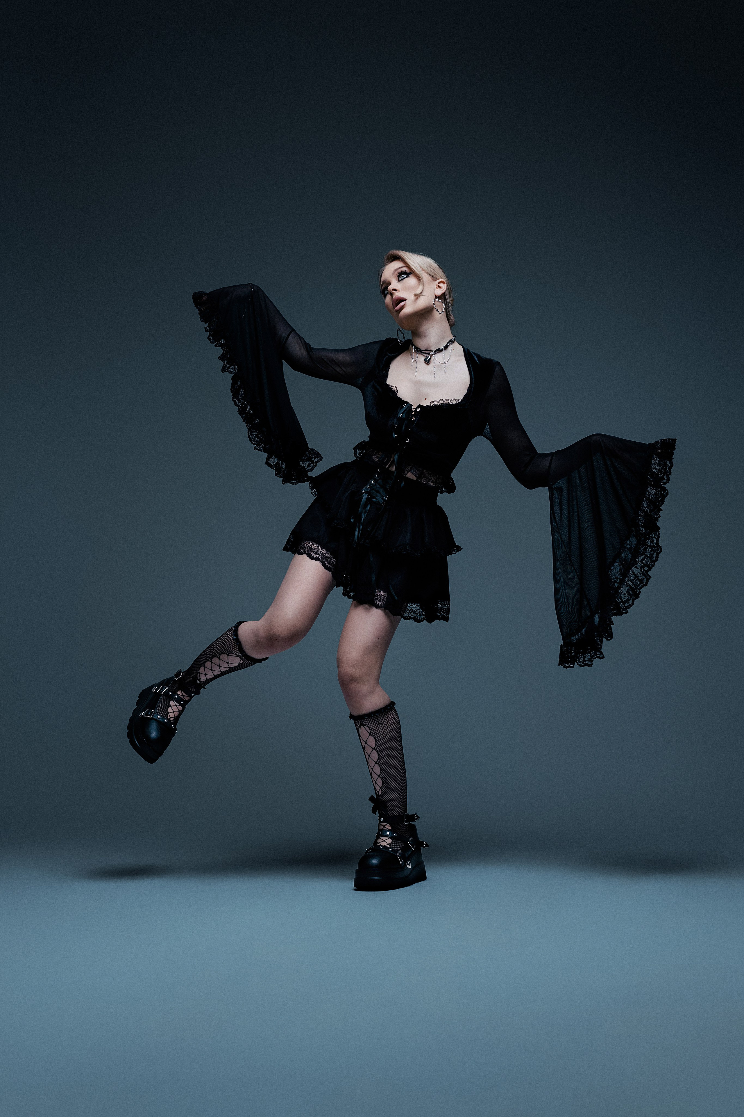 Блогеры, Артисты, Селебрити. Фотограф Мурманск Дмитрий Грачев Выпускные альбомы