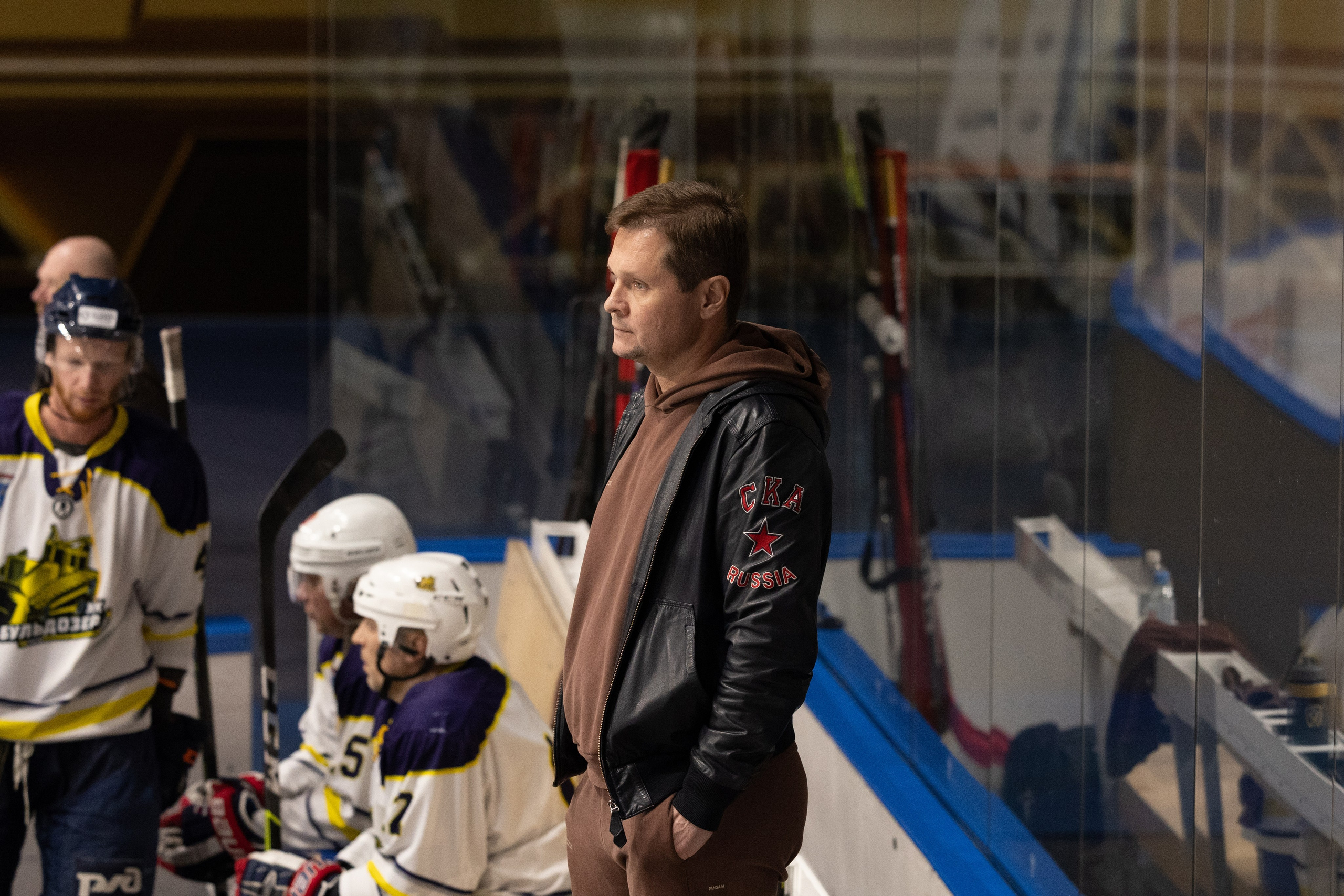 Бульдозер vs. LR-строй. Фотограф Александр Заломаев