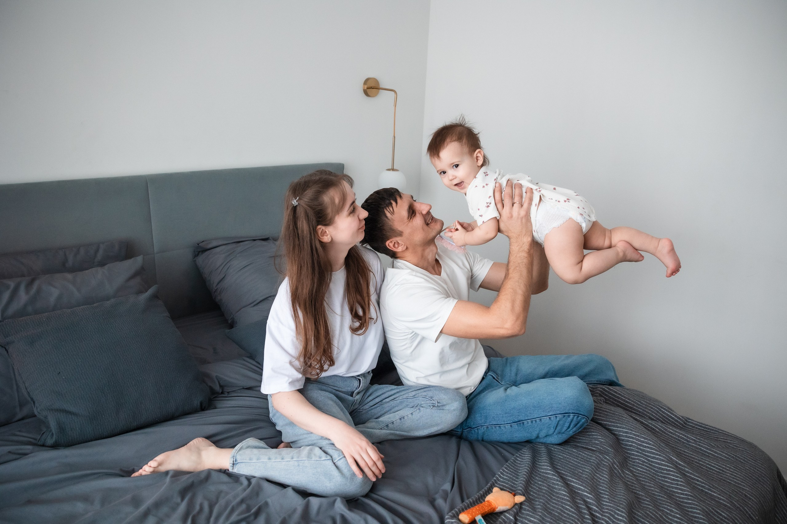 Семейные в фотостудиях. Фотограф в Старом Осколе, Губкине Надежда Приболовец