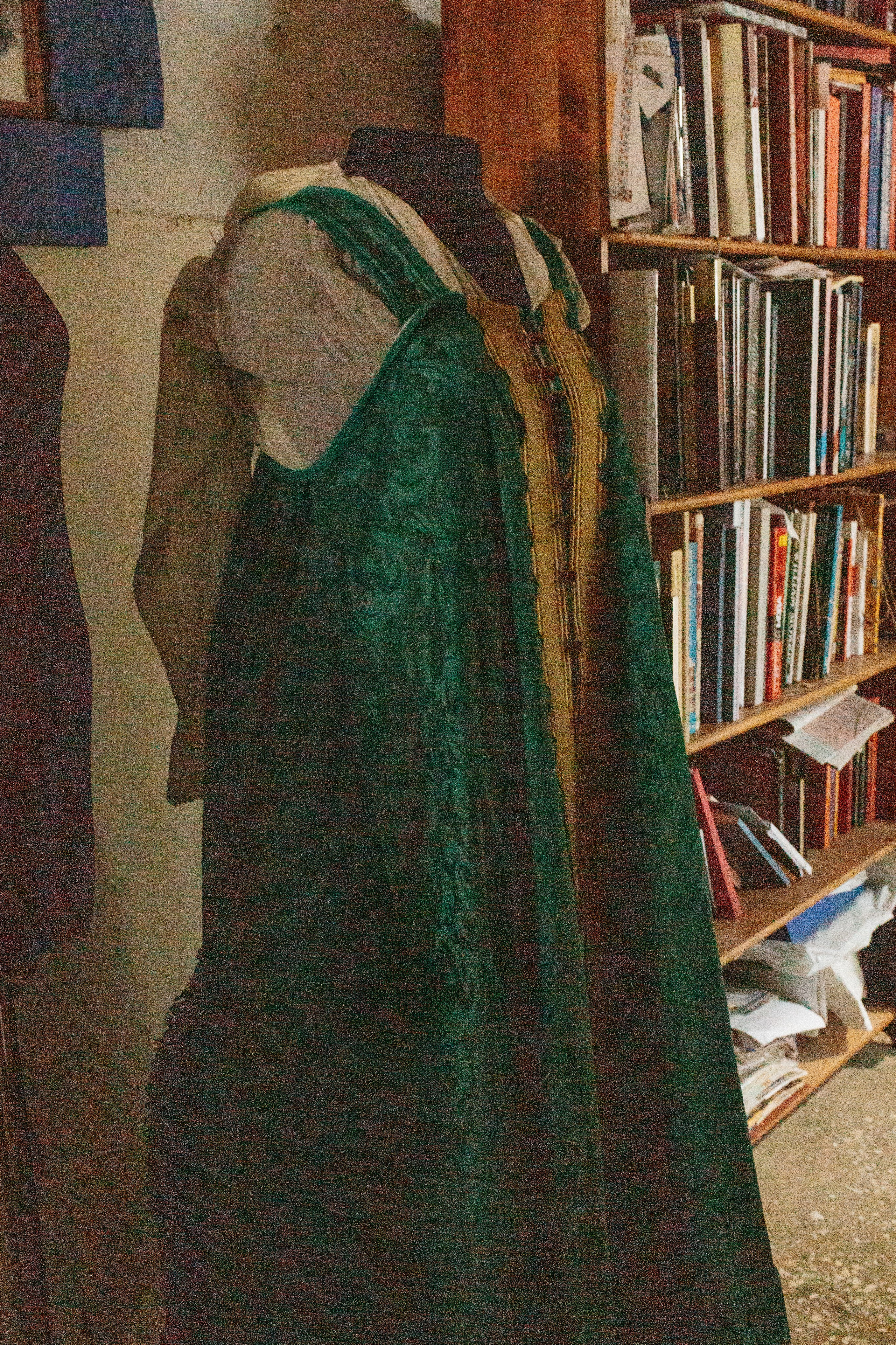 Платья с историей. ВИЗУАЛЬНЫЙ КОНТЕНТ ДЛЯ ЭКСПЕРТОВ И БРЕНДОВ