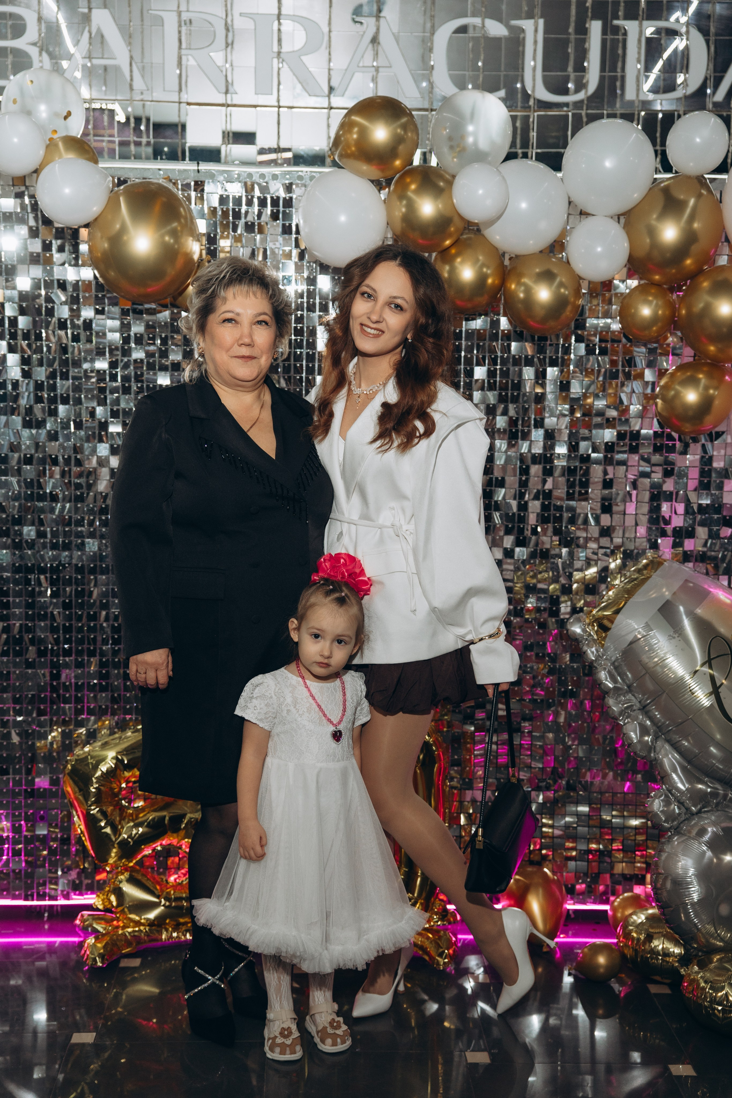 Юбилей. Свадебный, семейный фотограф в Иркутске Светлана Макаричева