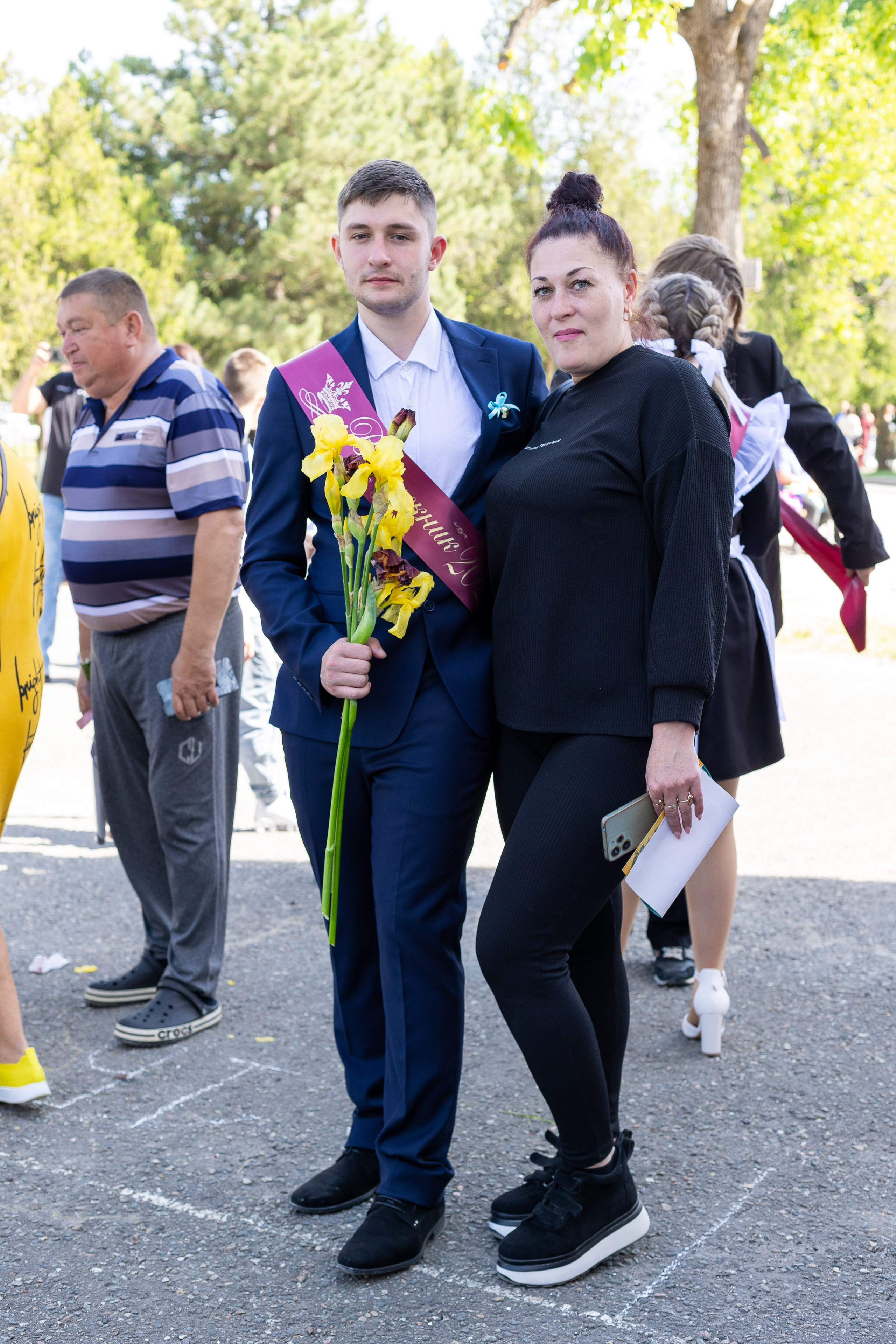 Последний звонок. Выпускные альбомы Майкоп, Краснодар Елена Золотарева