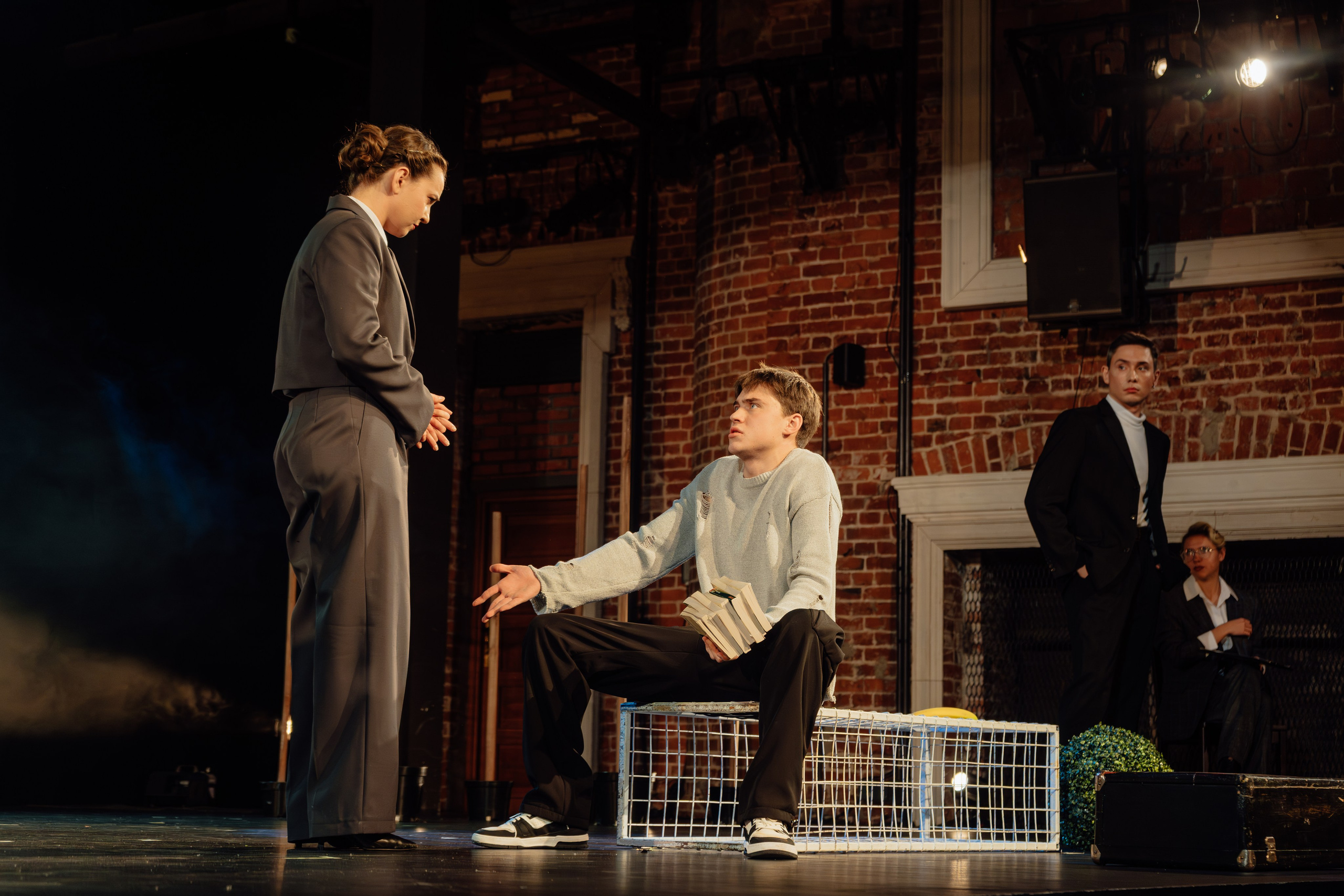 Сначала театр — театр с начала. «Дикарь». Никита Скрипник — ТЕАТР В СТИЛЕ ФЭШН