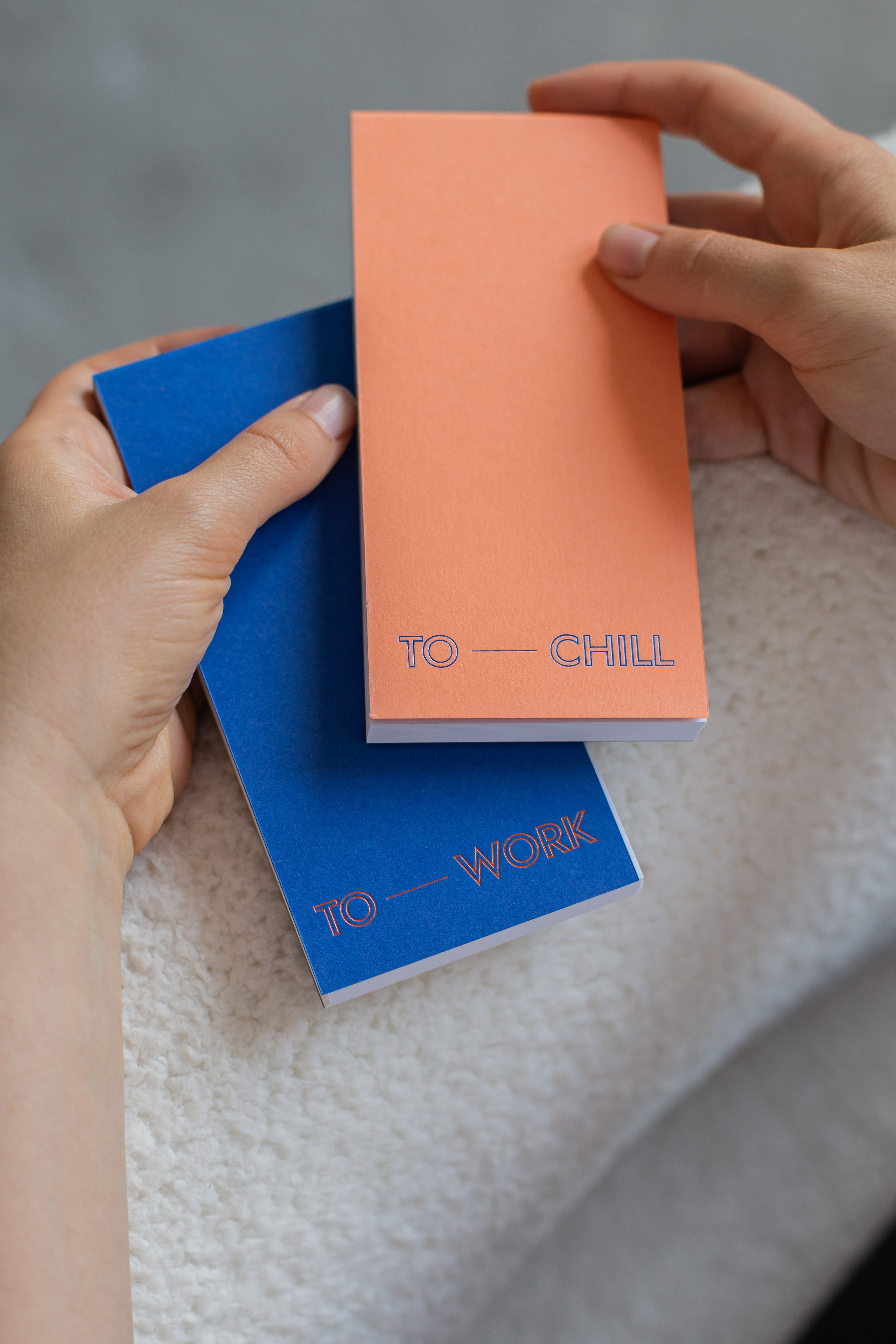 Chancellery shop. Fotograf u Crnoj Gori-porodično fotografisanje sa djecom, lovestory, nekretnine