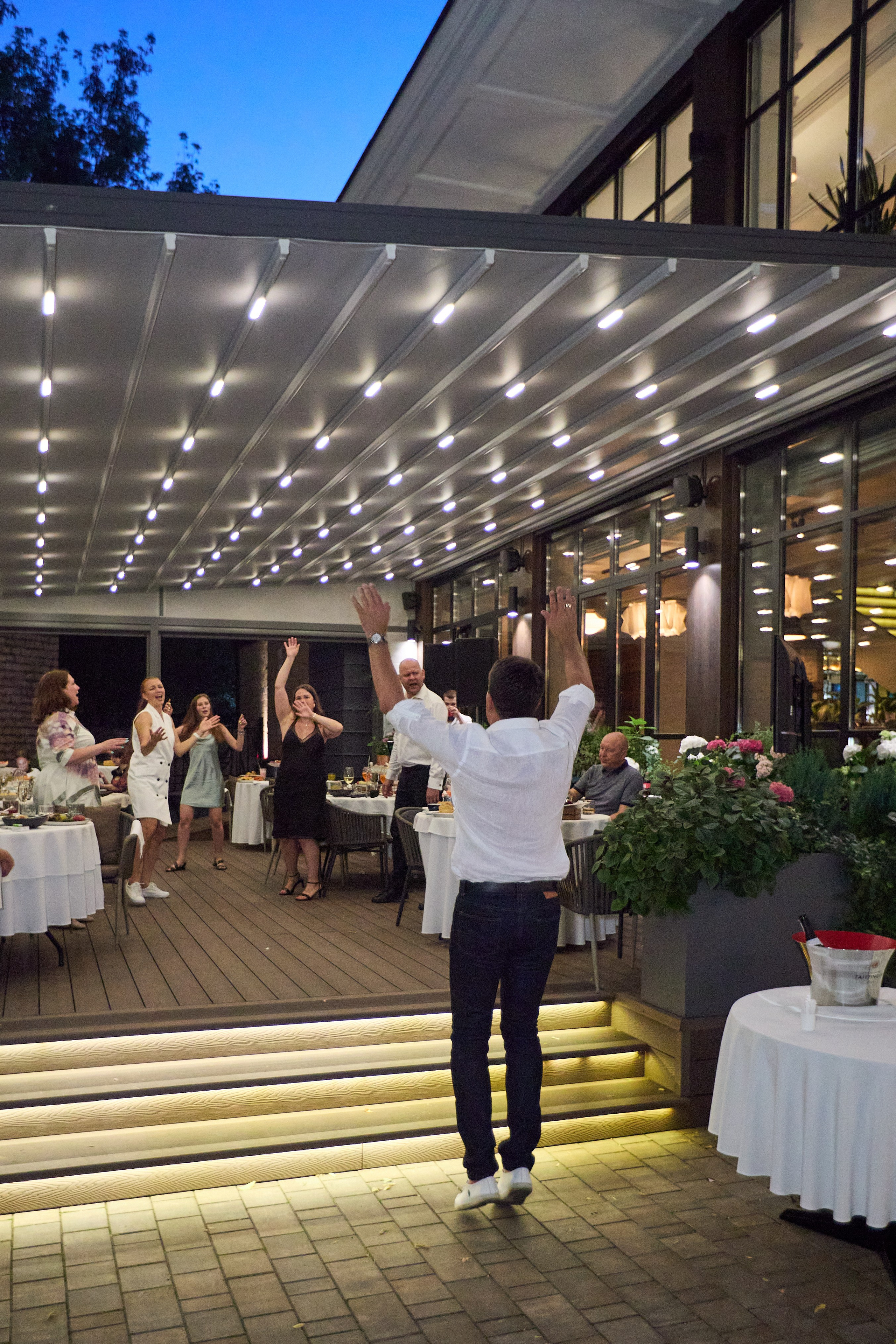 День Рождения 45 лет в ресторане «Ривьера». Александр Осин — корпоративный и семейный фотограф в Москве