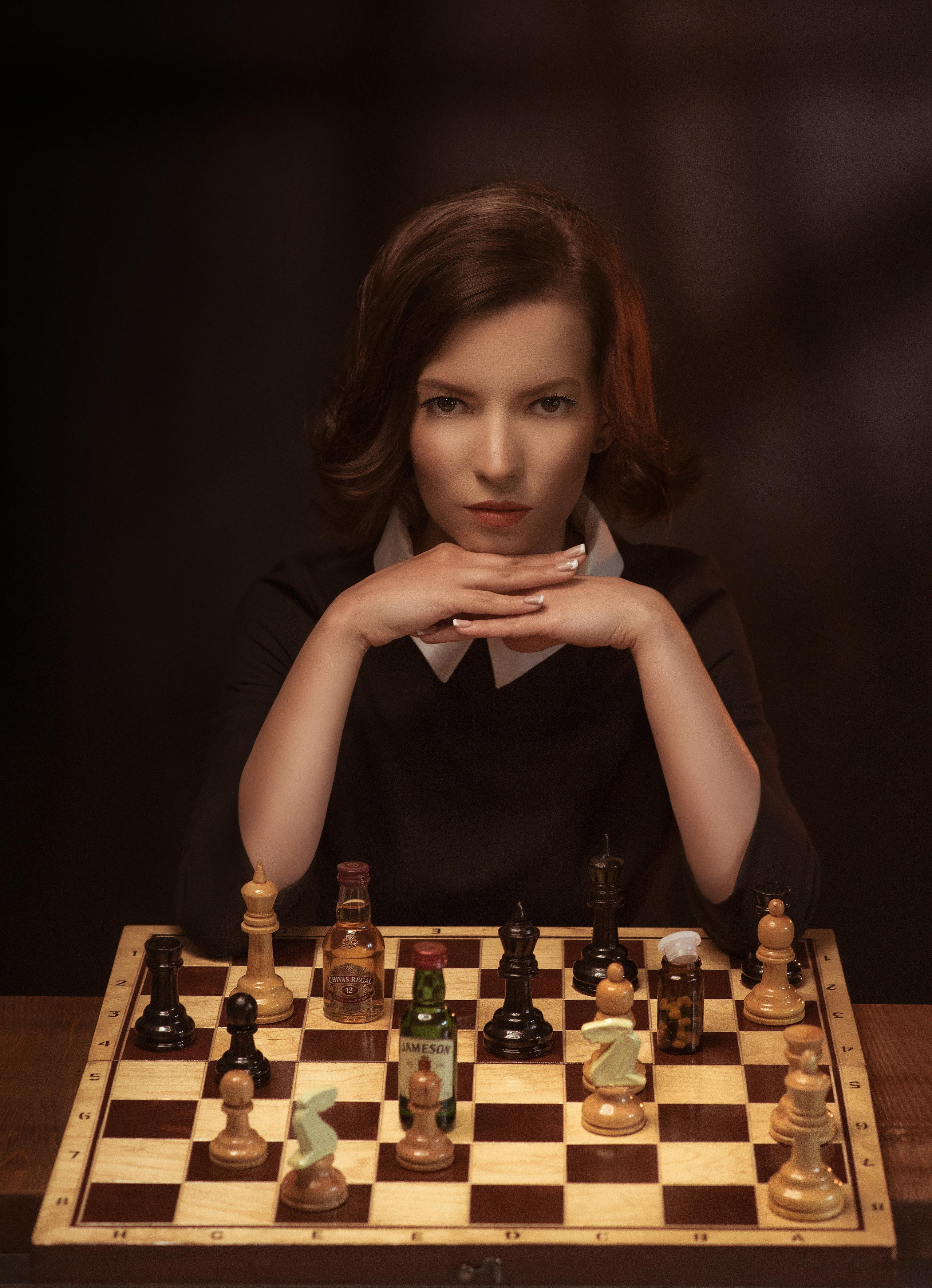 «Ход королевы» стилизация под сериал Netflix. Фотограф в Алматы Новгородская Мария