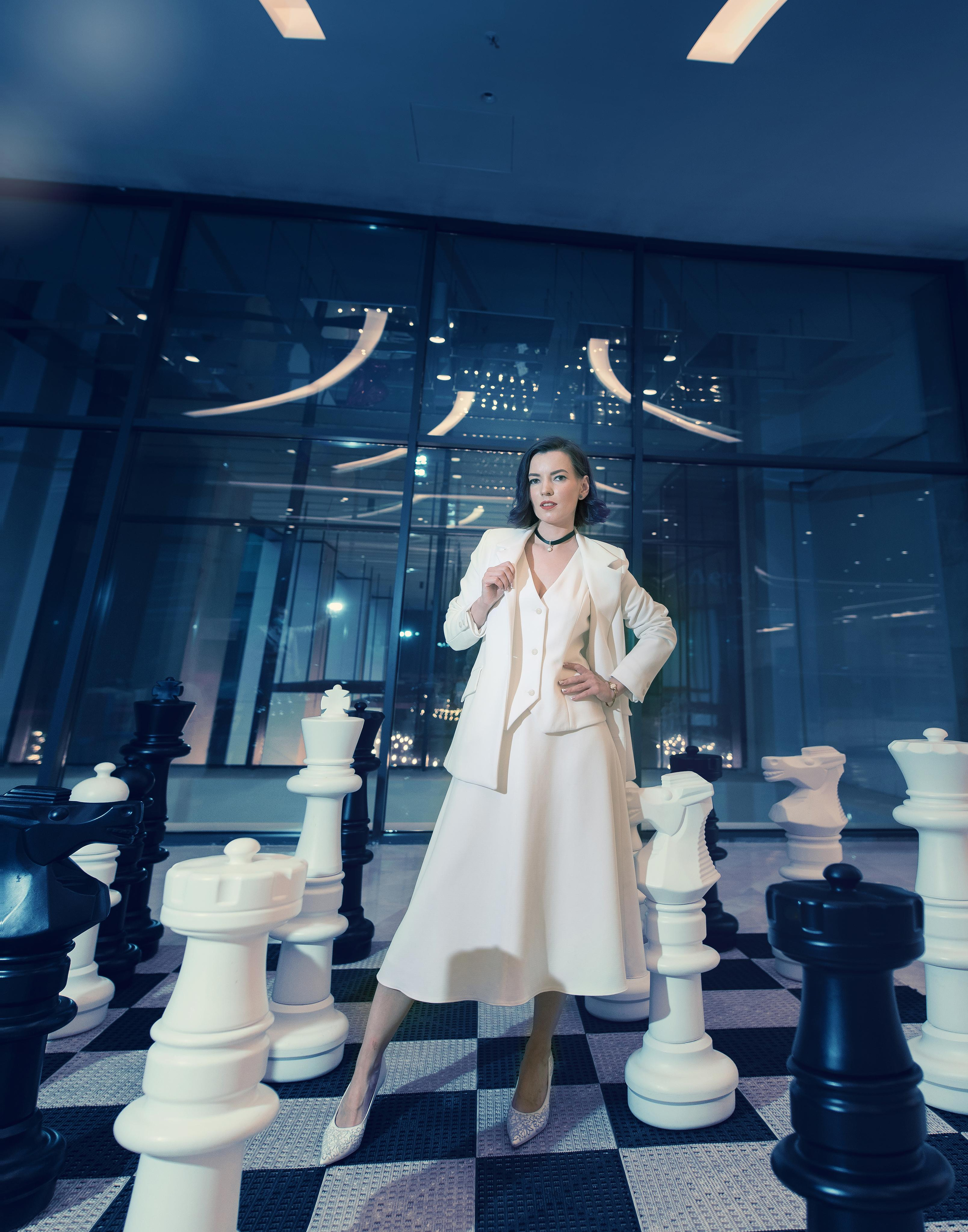 «Ход королевы» стилизация под сериал Netflix. Фотограф в Алматы Новгородская Мария