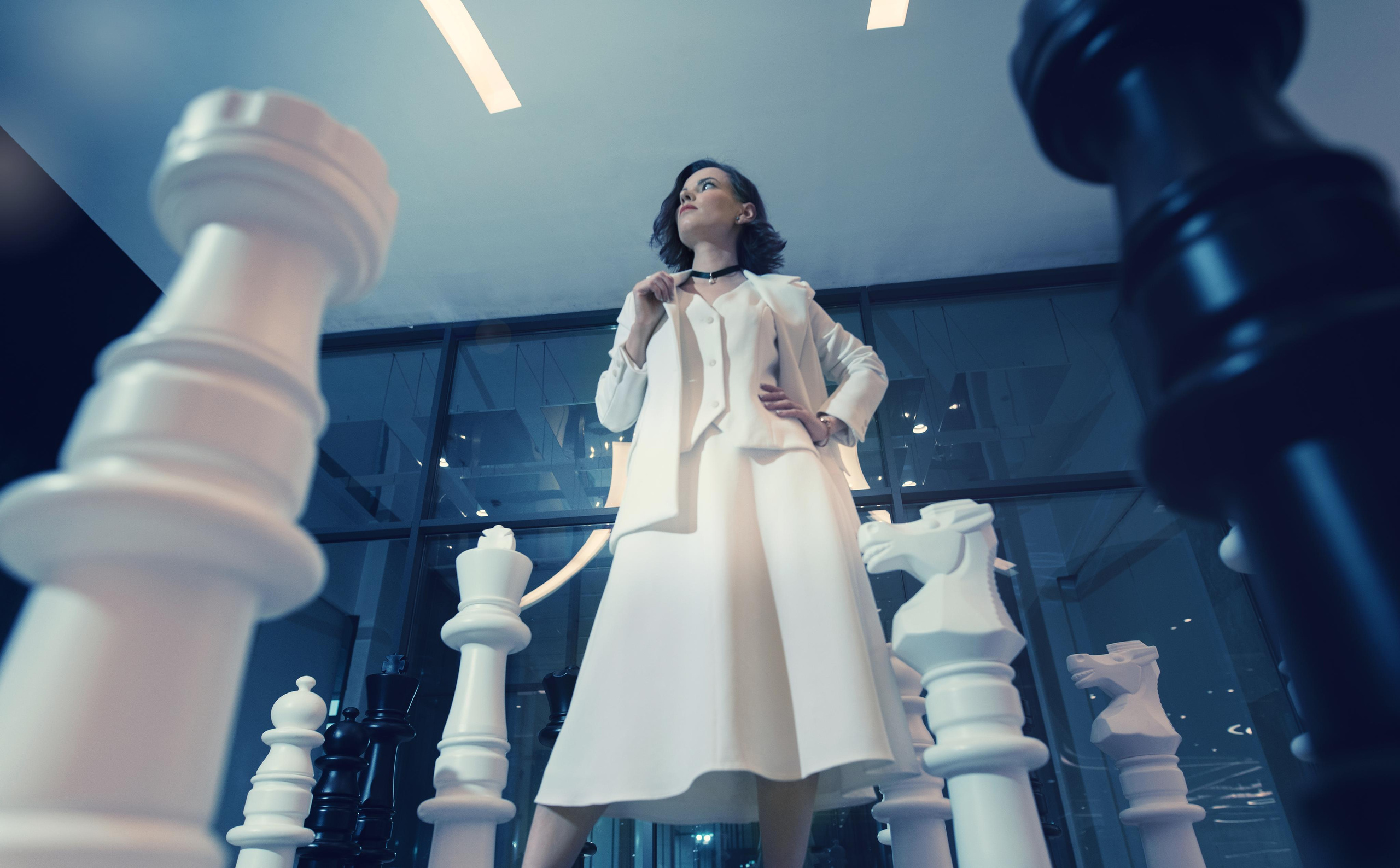 «Ход королевы» стилизация под сериал Netflix. Фотограф в Алматы Новгородская Мария