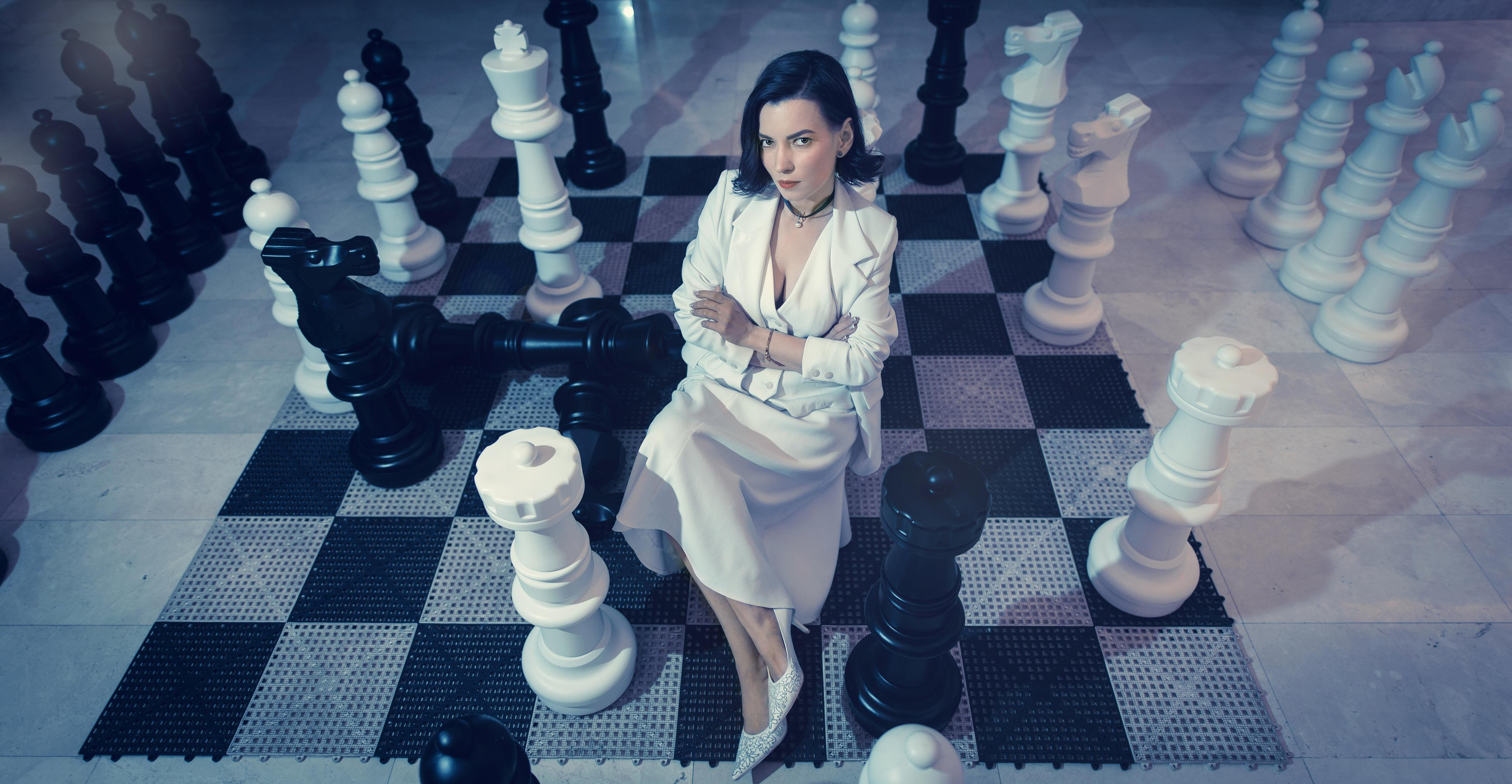 «Ход королевы» стилизация под сериал Netflix. Фотограф в Алматы Новгородская Мария