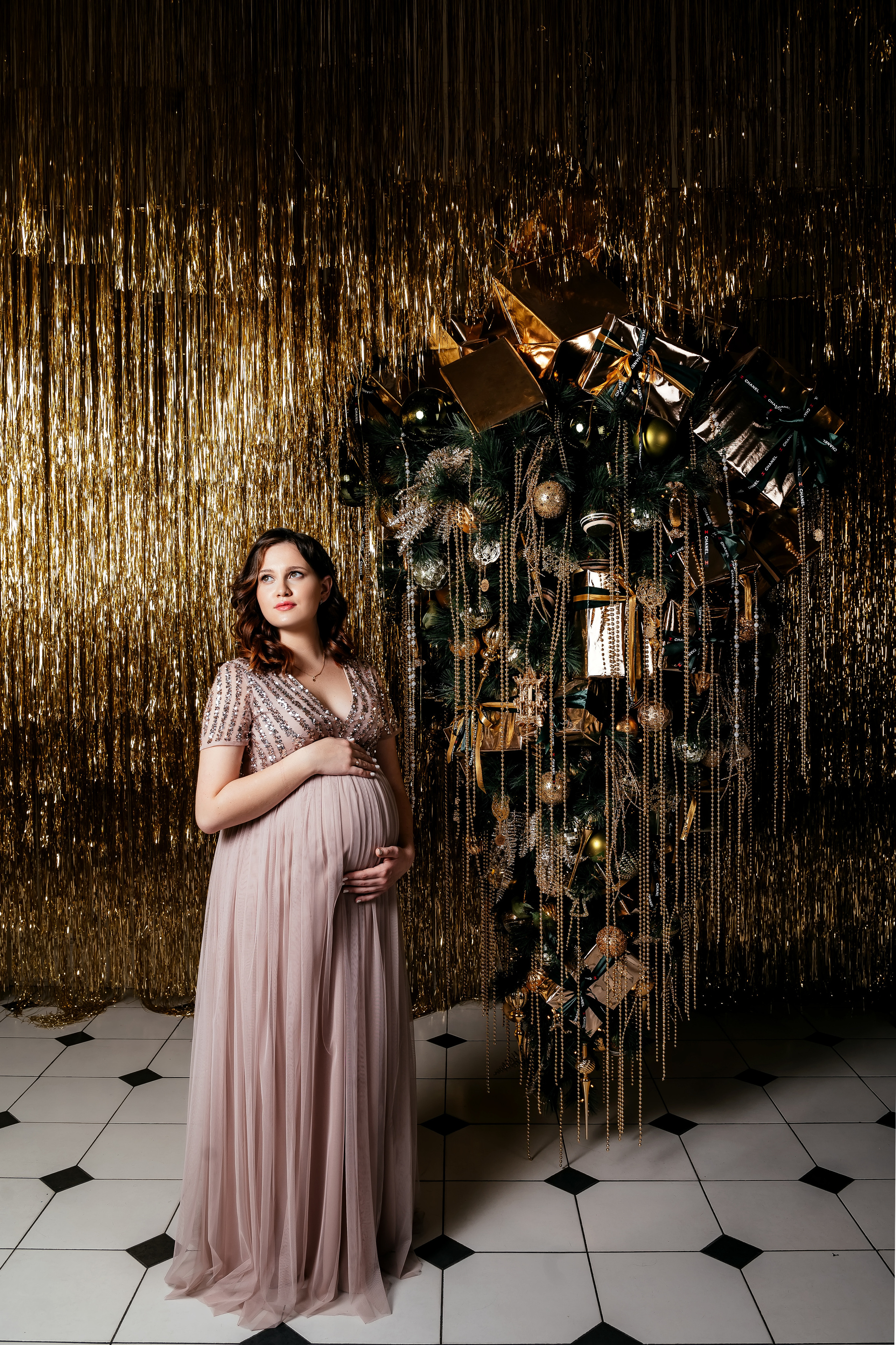 Полина + Денис, фотостудия Famous studios. Свадебный и семейный фотограф Виктория Носачёва. Щелково, Москва и МО