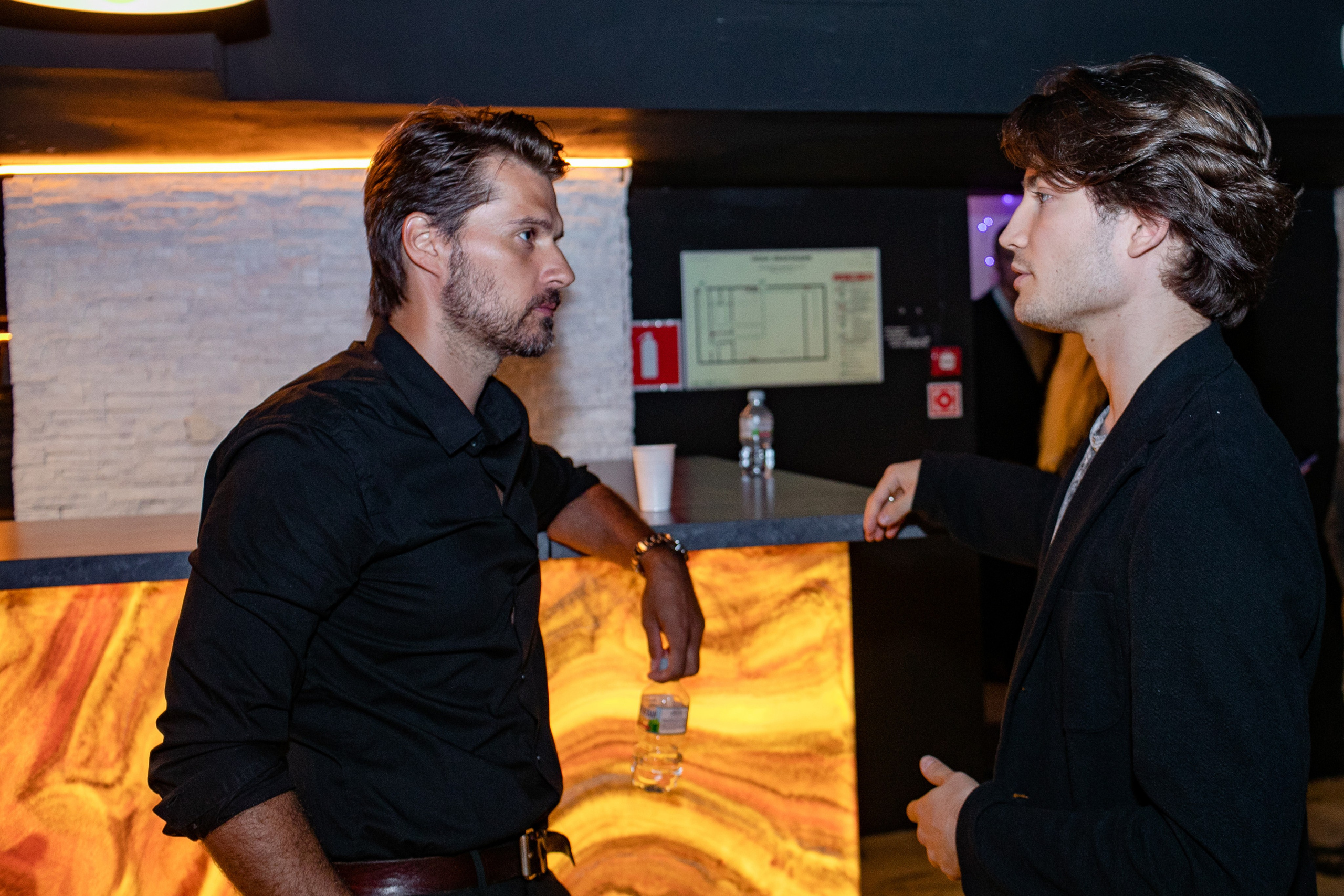 Встреча криптовалюте. Art photographer Nino