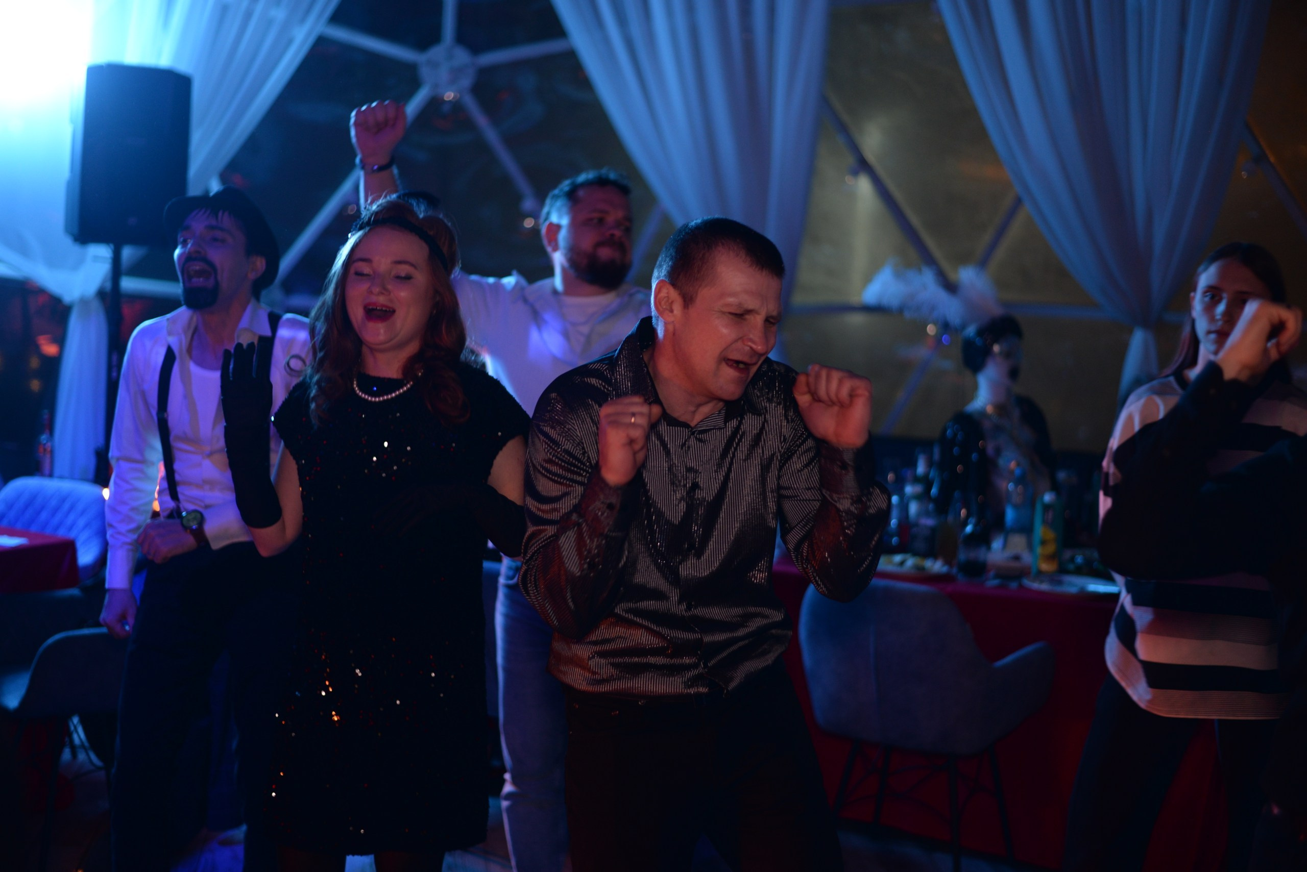 Корпоратив в стиле Казино. Кавер-группа «Те-самые» на свадьбу, корпоратив! В Туле, Москве, Калуге