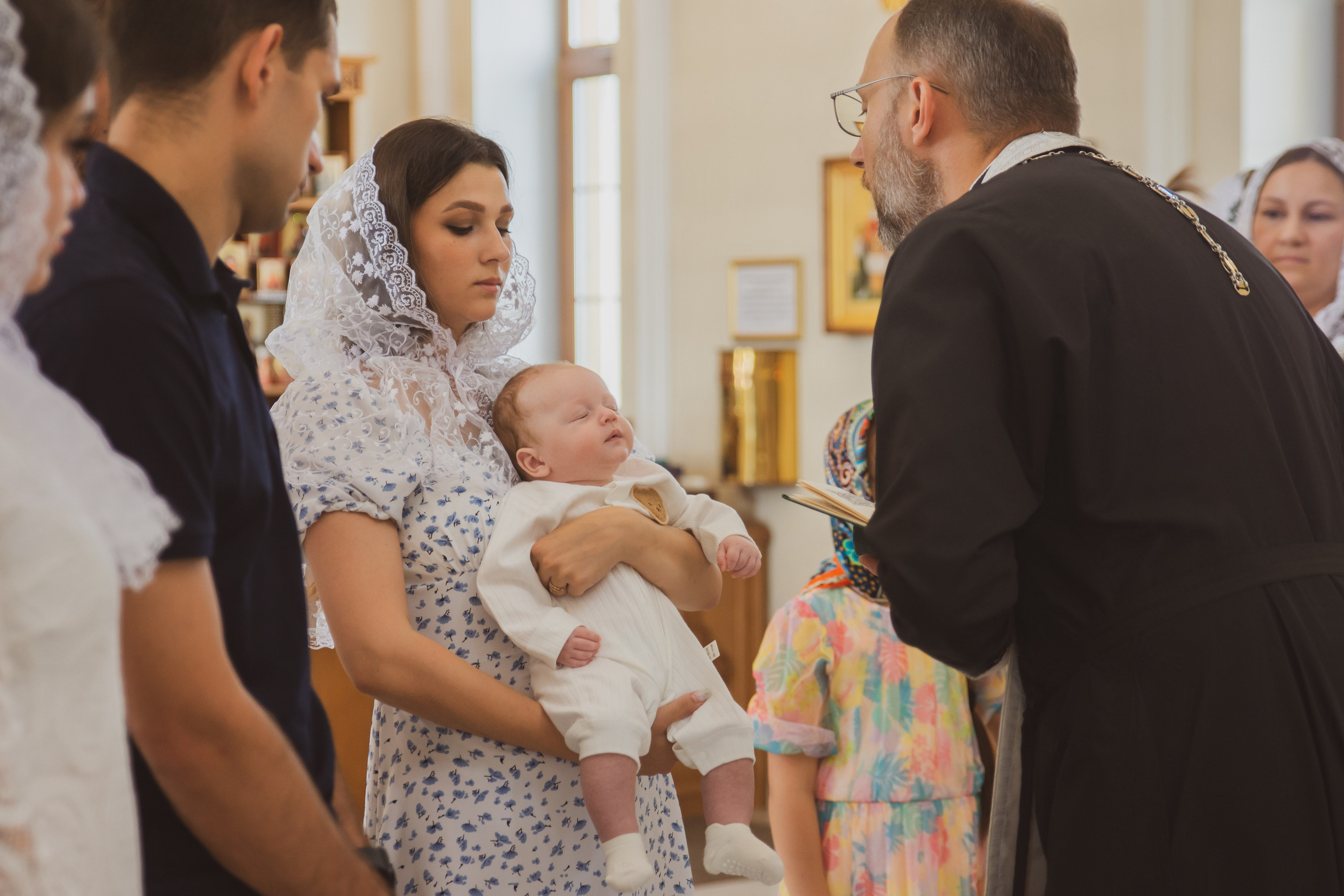 Таинство крещения. Фотограф в Белгороде Анастасия Богунова