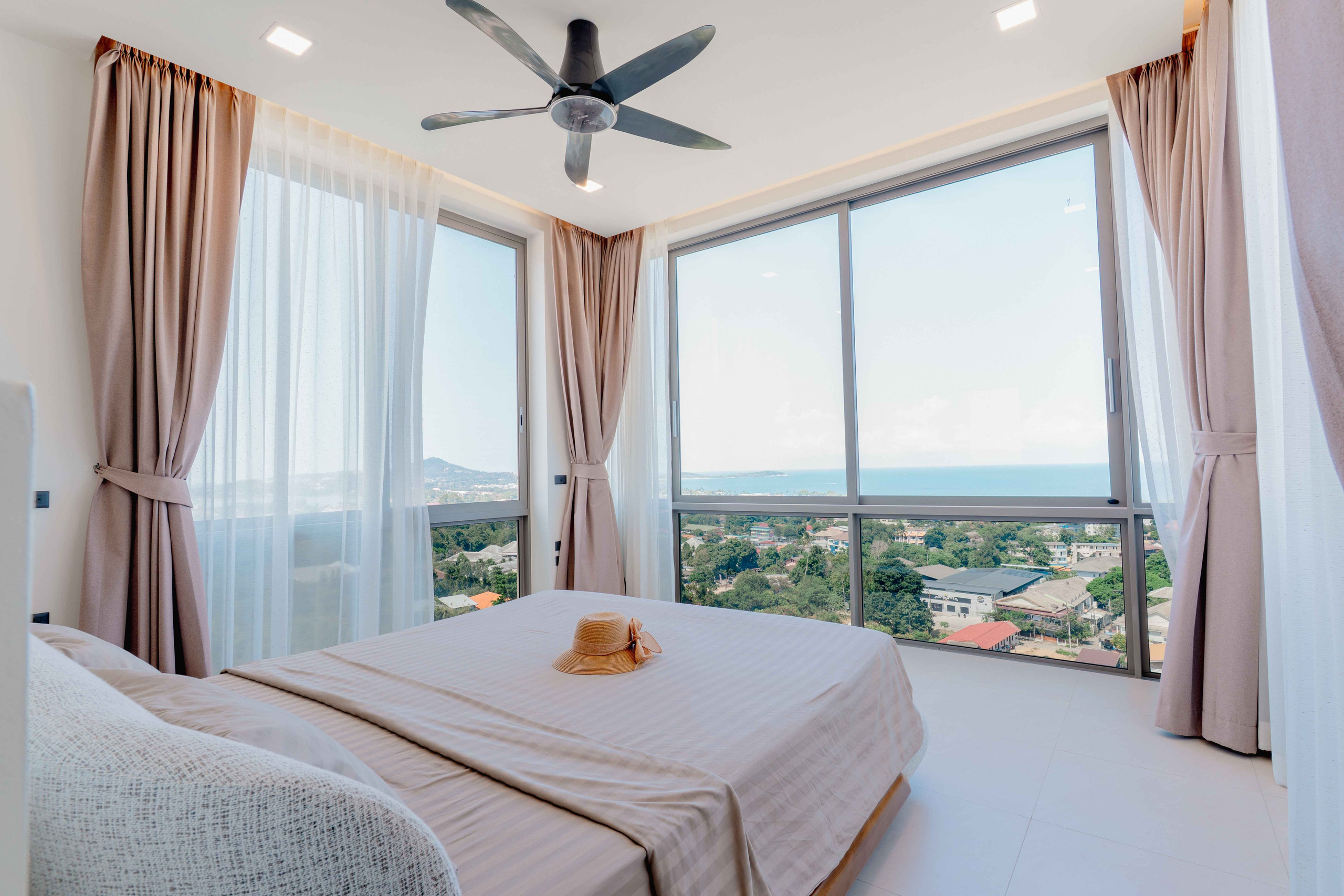 Villa 7. Toros Life — videographer and photographer in Thailand (Koh Samui, Koh Phangan)