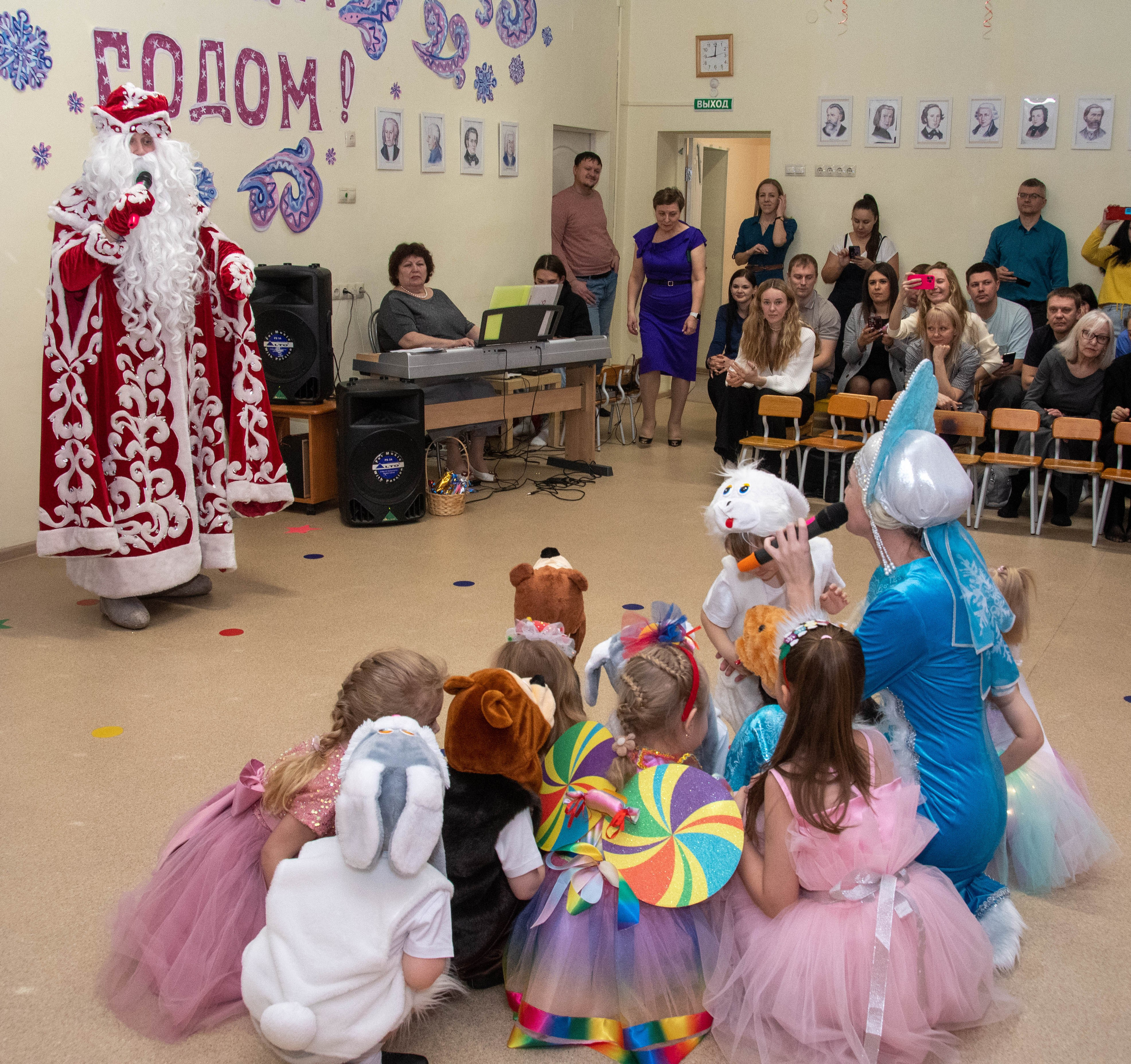 2023 Новый год. Акварель, Первомайка. Репортажный и детский фотограф в Новосибирске