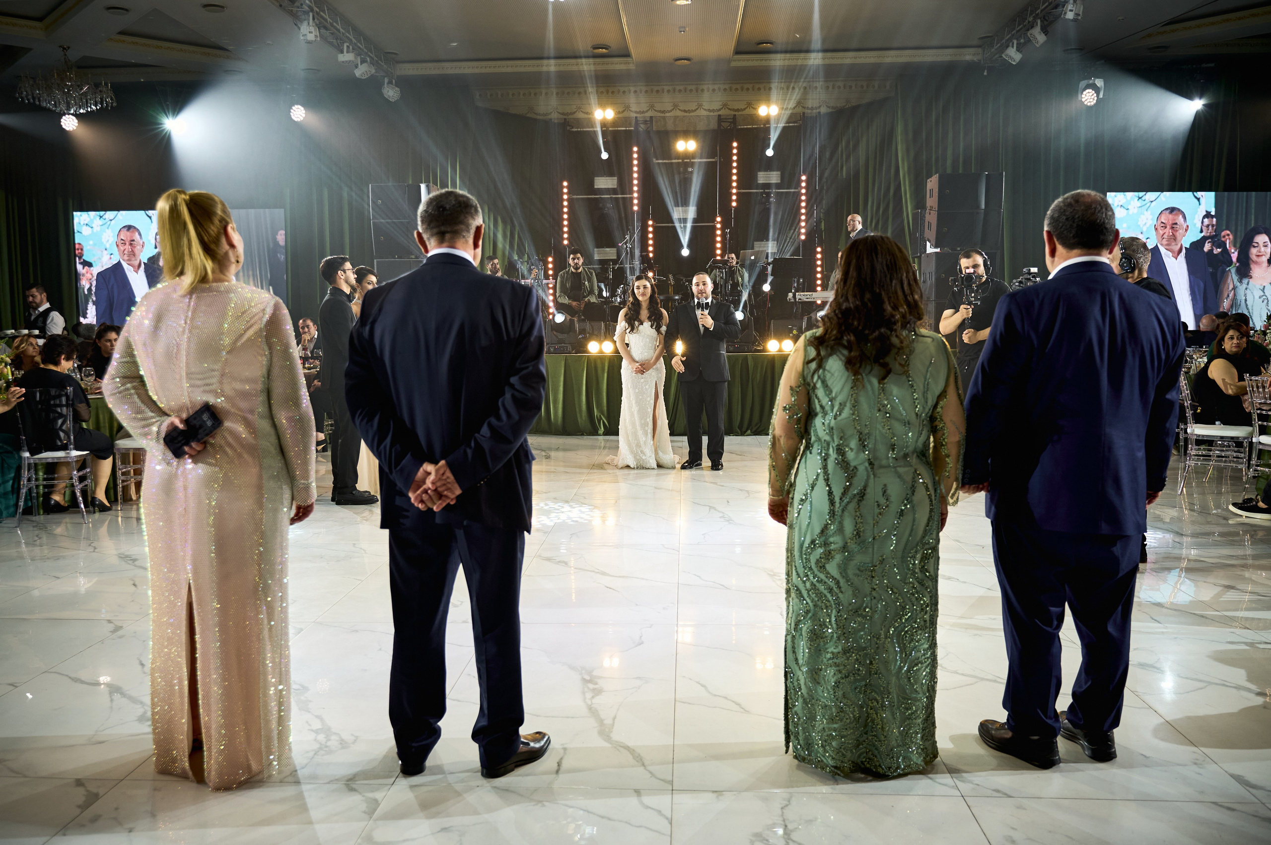 Лучшие свадебные фотографы Краснодара ТВИНС СТУДИО в Zagarro на Армянской свадьбе!. ТВИНС СТУДИО — лучшие свадебные фотографы и видеографы в Краснодаре