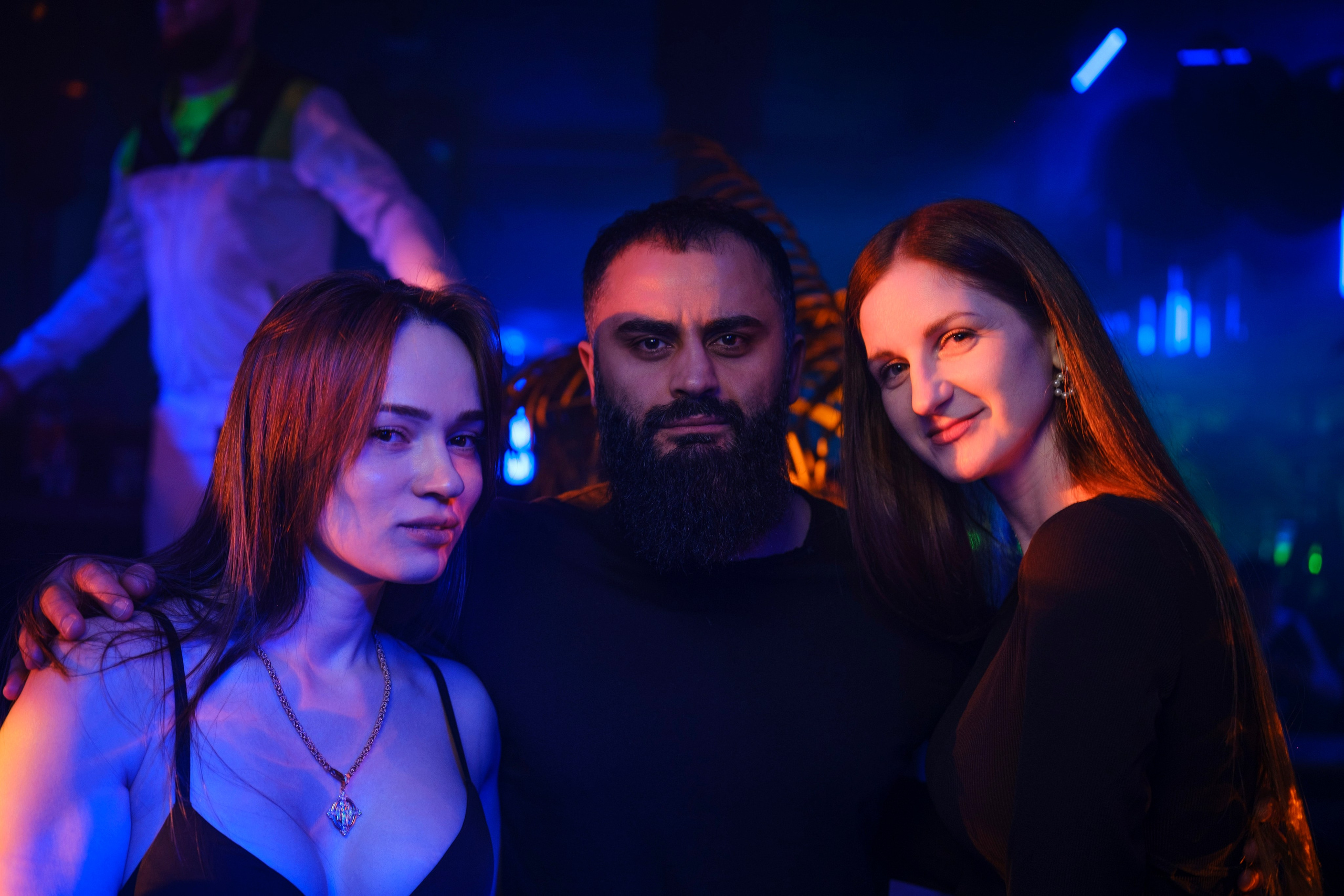 Embargo 2/03. Главная