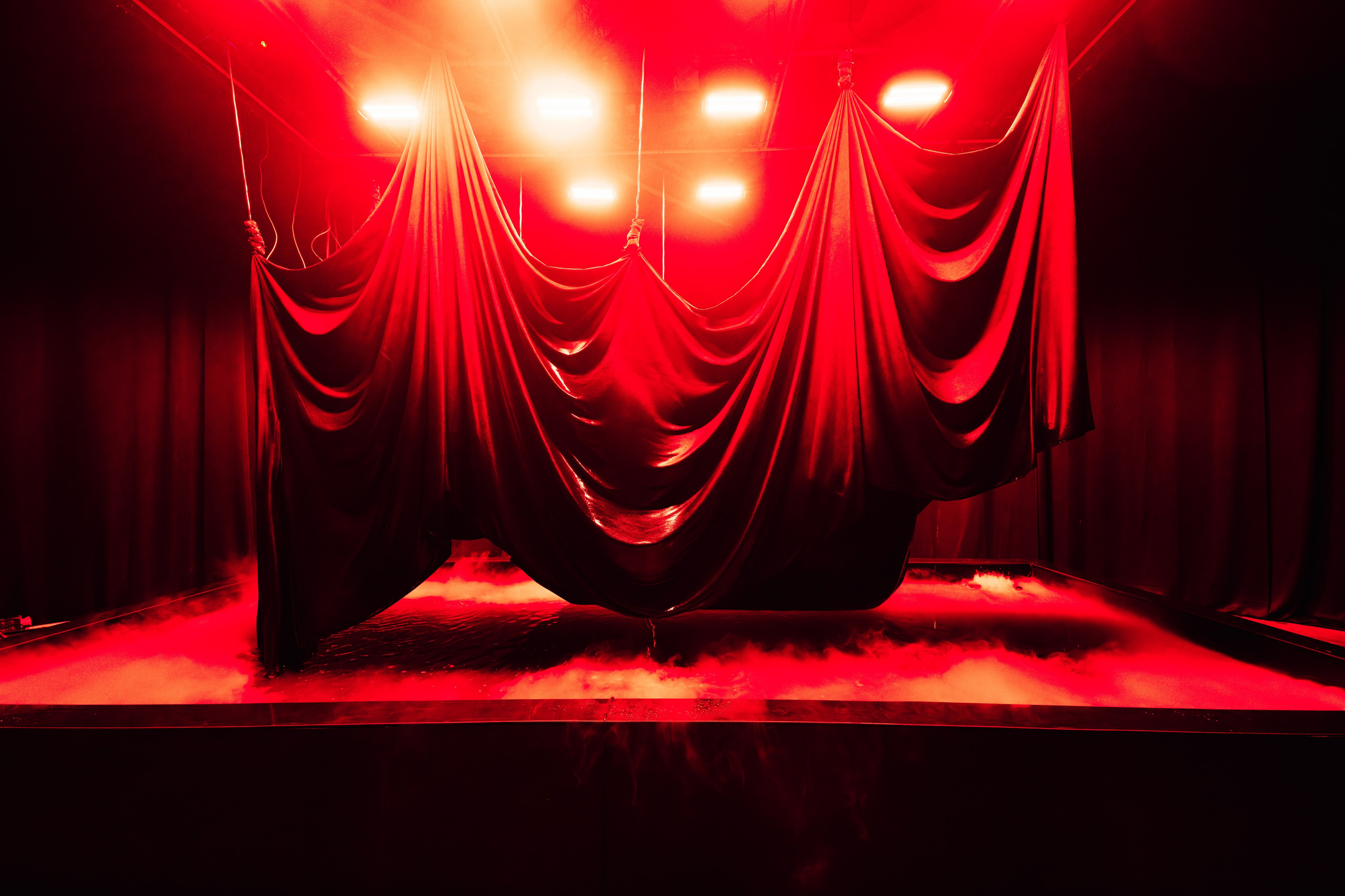 INTERVALS.EXHIBITION. @tomrus: Рустам Шагиморданов — фотограф