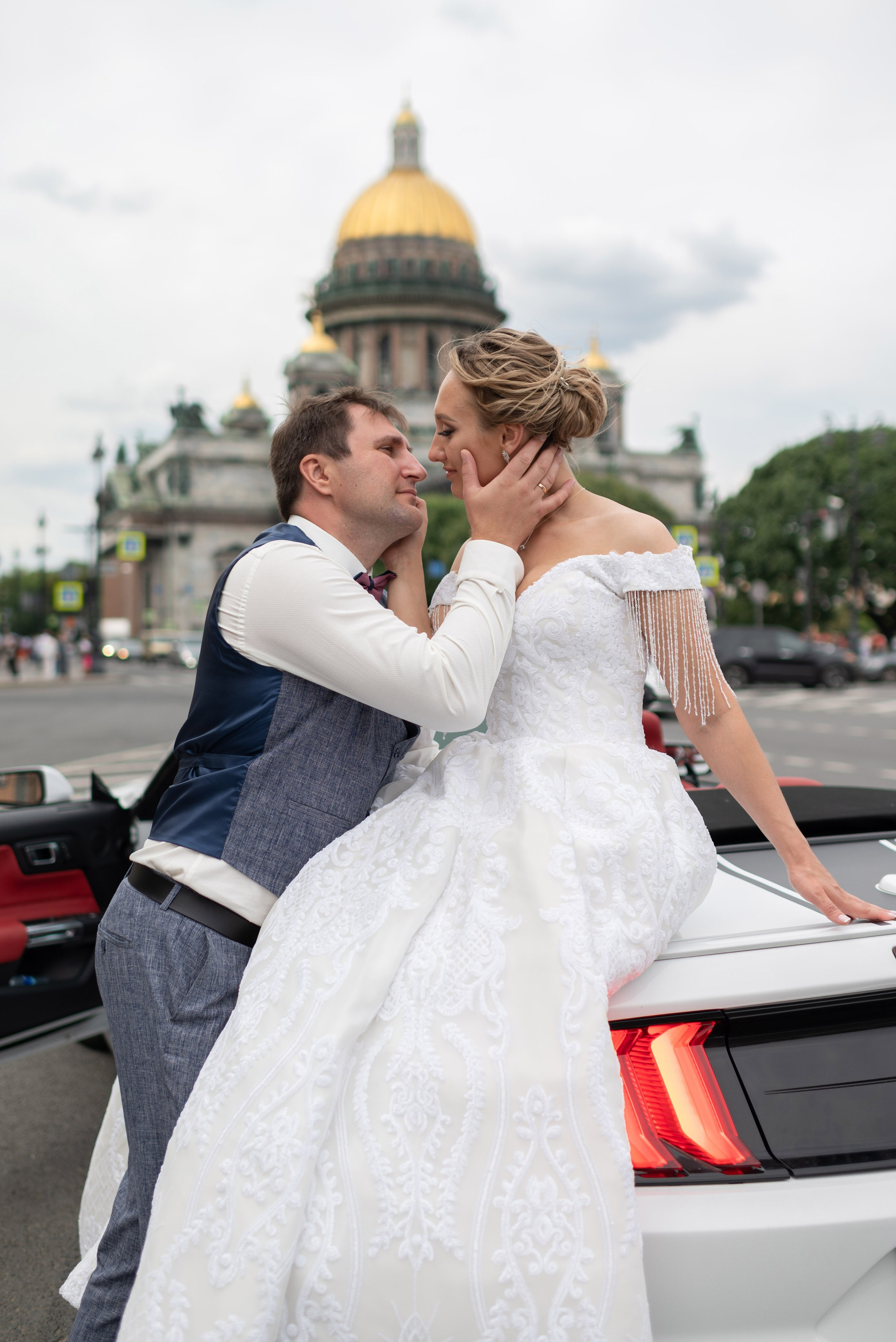 Анастасия и Игорь (фотосессия во Втором Дворце Бракосочетания, Польский сад, здание городской Ратуши). Портретный, семейный и свадебный фотограф в Санкт-Петербурге и в Пушкине Ширяев Денис