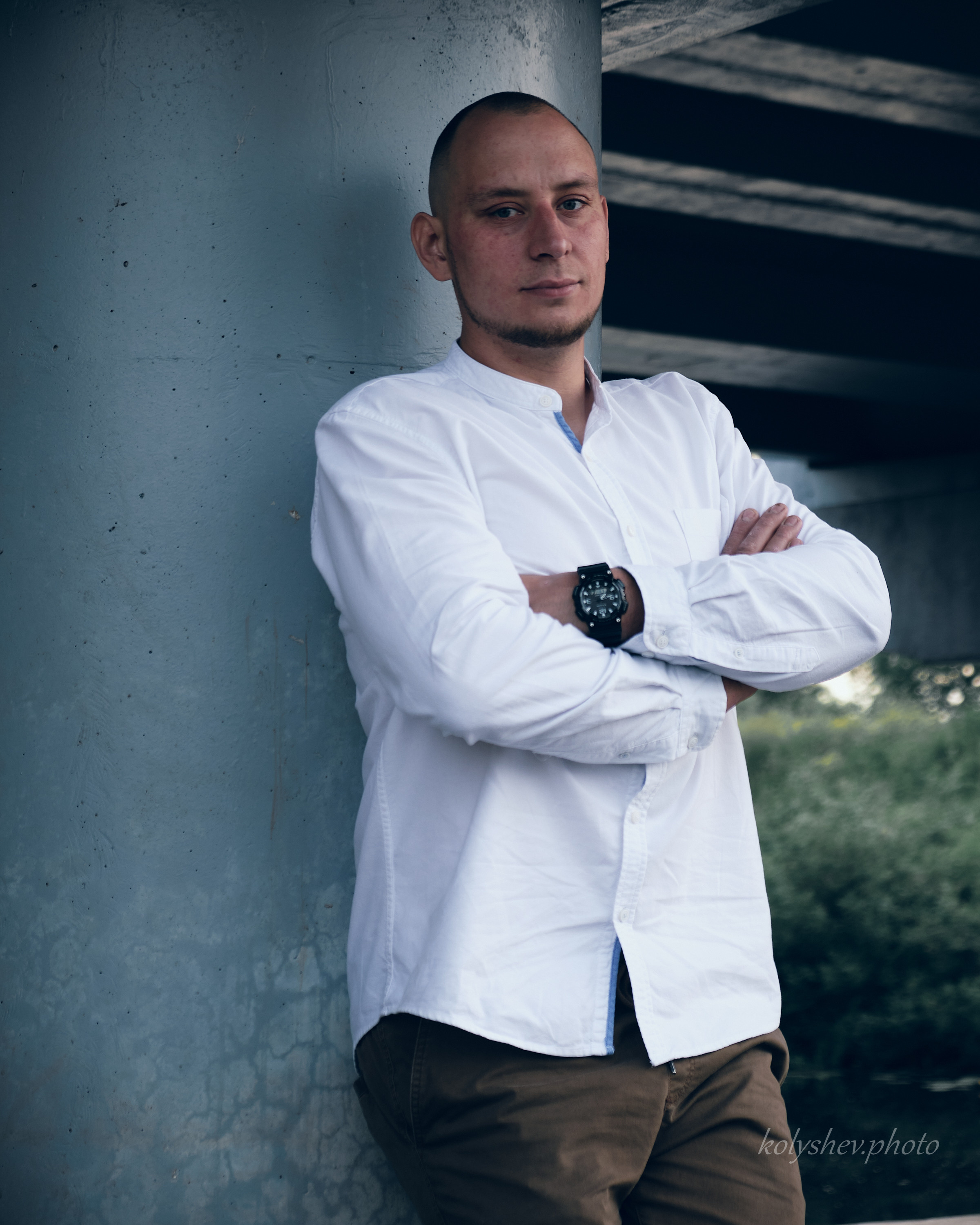 Портреты с использованием естественного света для мужчин фотограф в Москве Колышева Виктория
