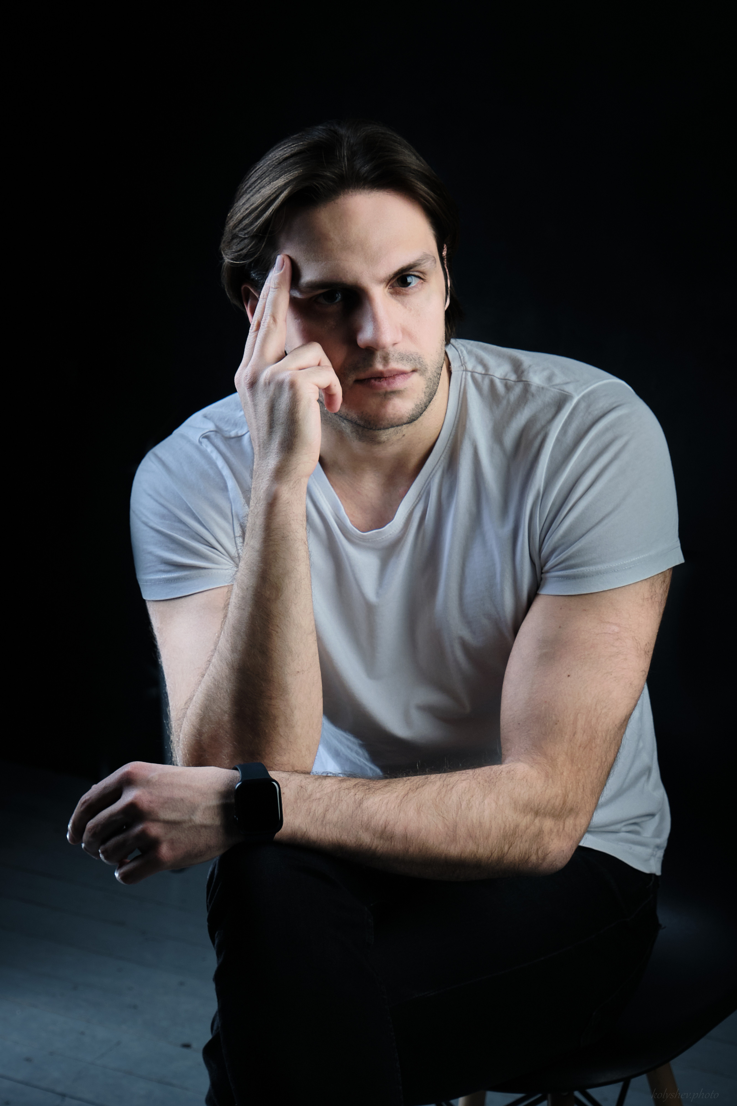 фотосессия для мужчины в студии в Раменском