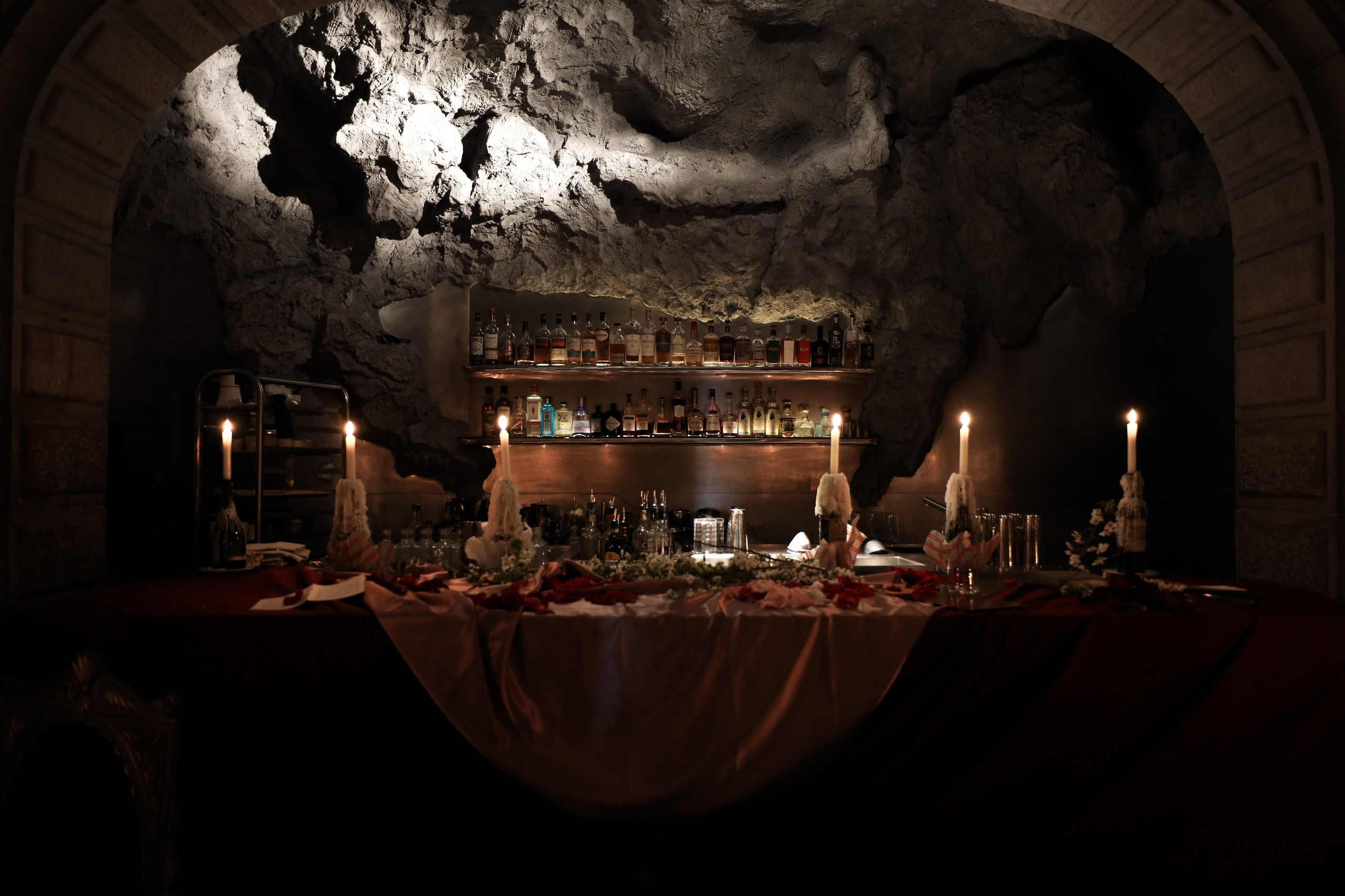 Gastrodvor «Диалог с Чеховым». Дженбаз Павел — фотограф в Ялте