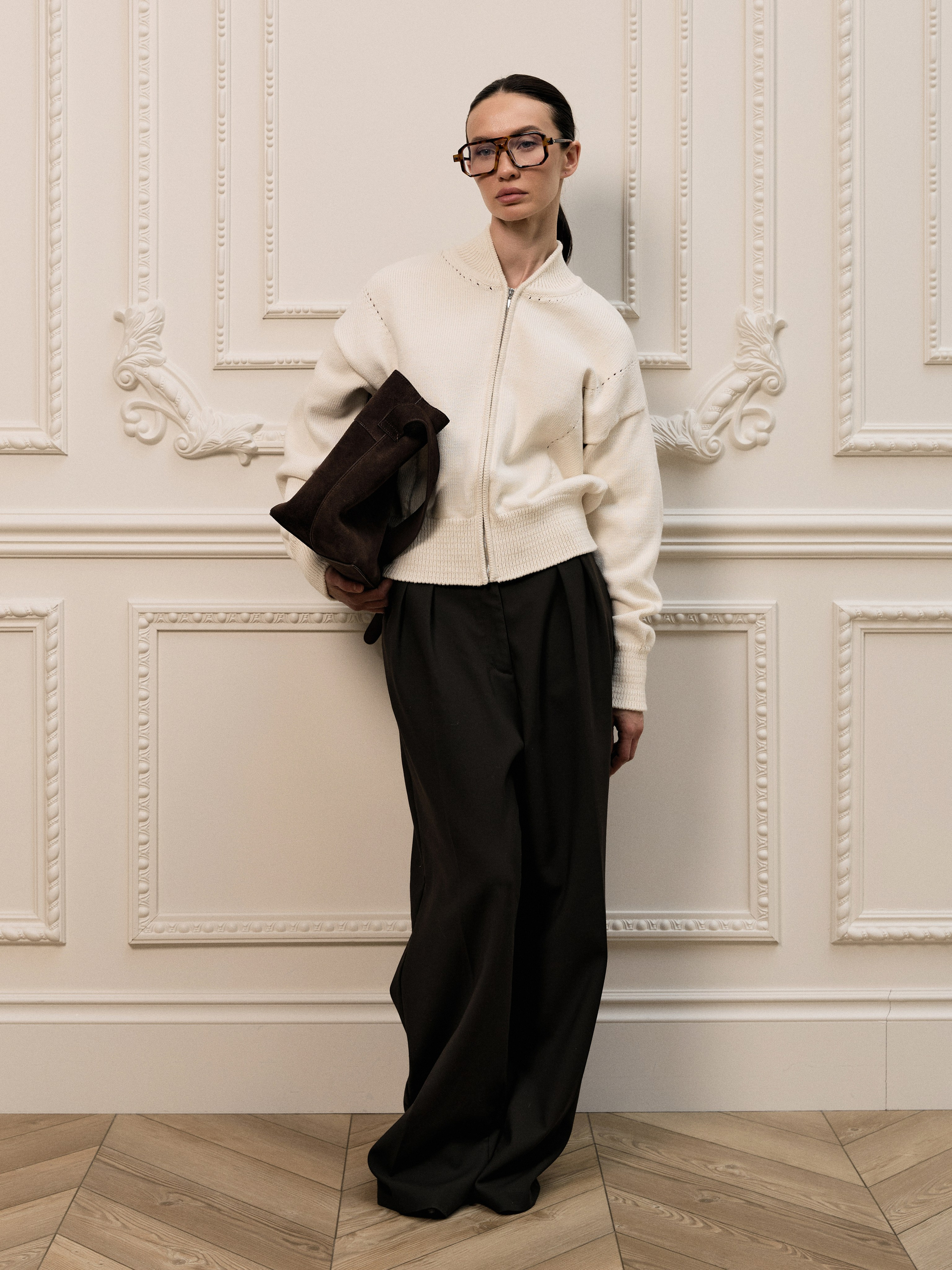 Red Cardigan. Фотограф в Москве и Сургуте Алла Лесовая. Снимаю каталог для брендов и индивидуальные портреты для людей