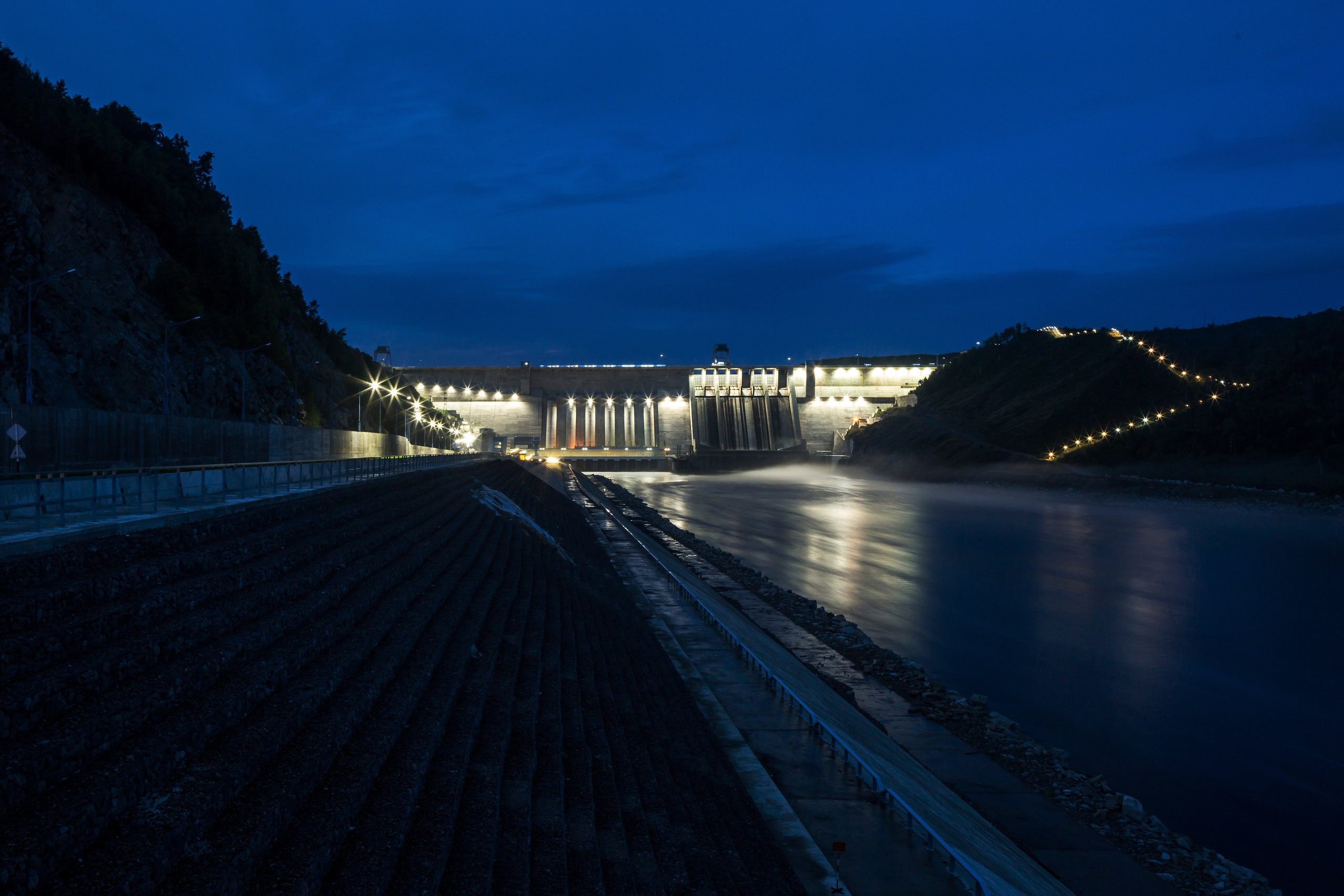 Бурейская ГЭС. Главная