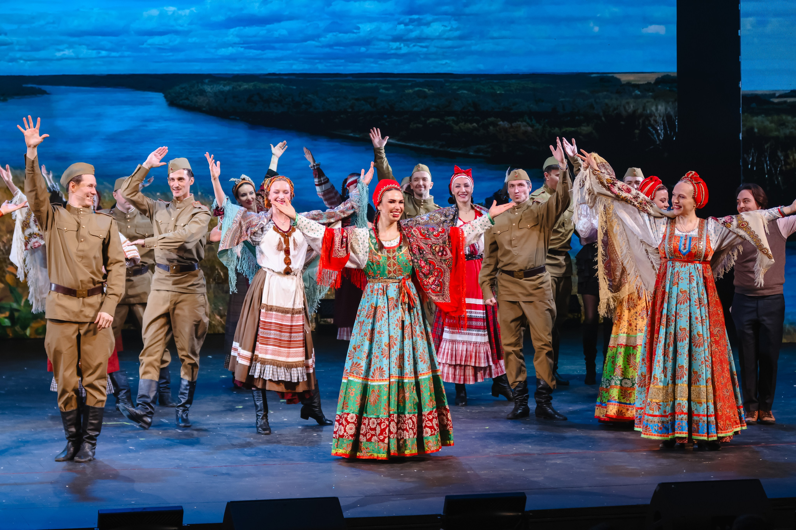 Василий Теркин, театр «Русская песня». Фотограф Ольга Махалова — Санкт-Петербург, Москва, Нижний Новгород