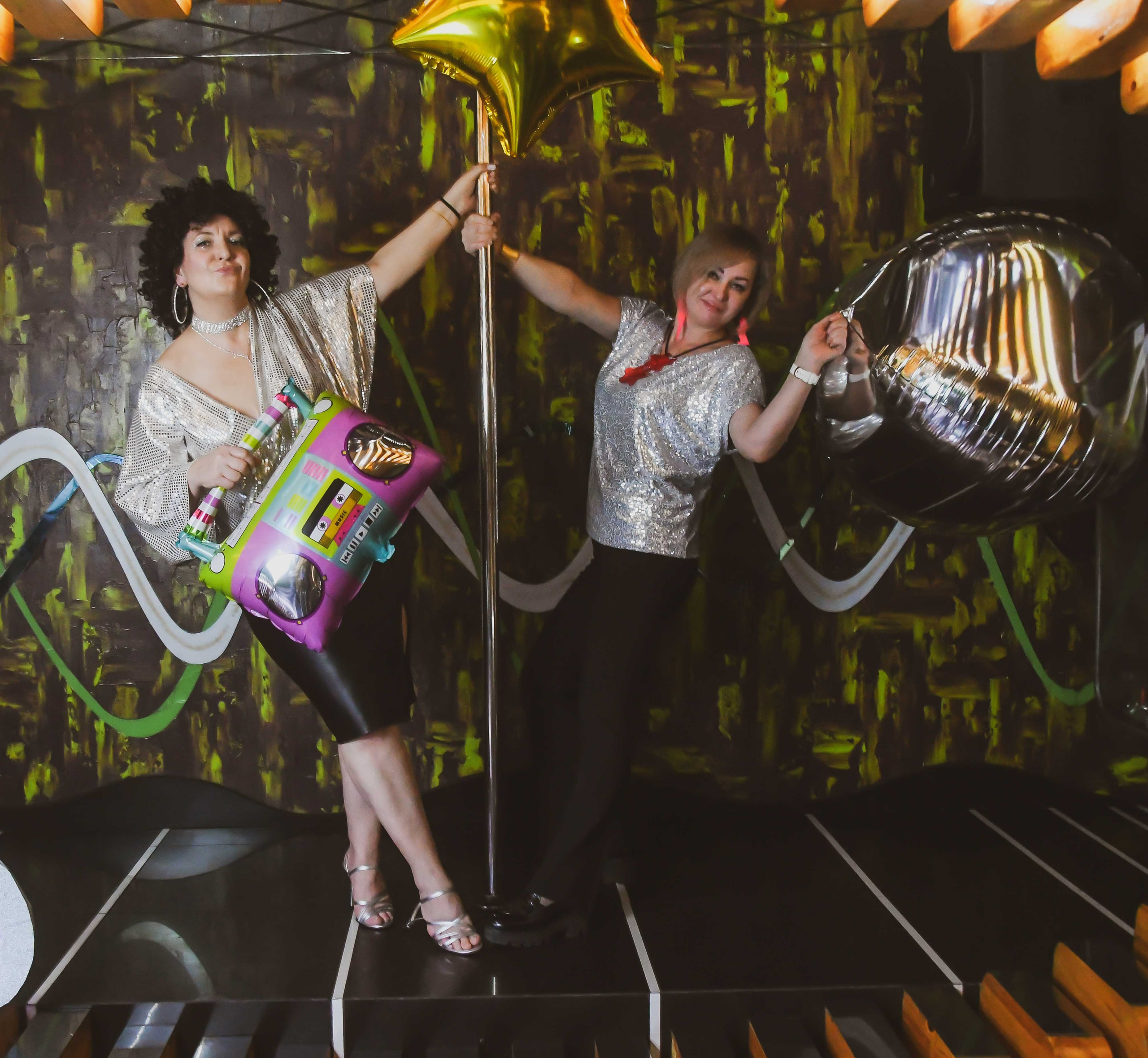 Свидетели дискотеки 80х. Репортажный и детский фотограф в Новосибирске