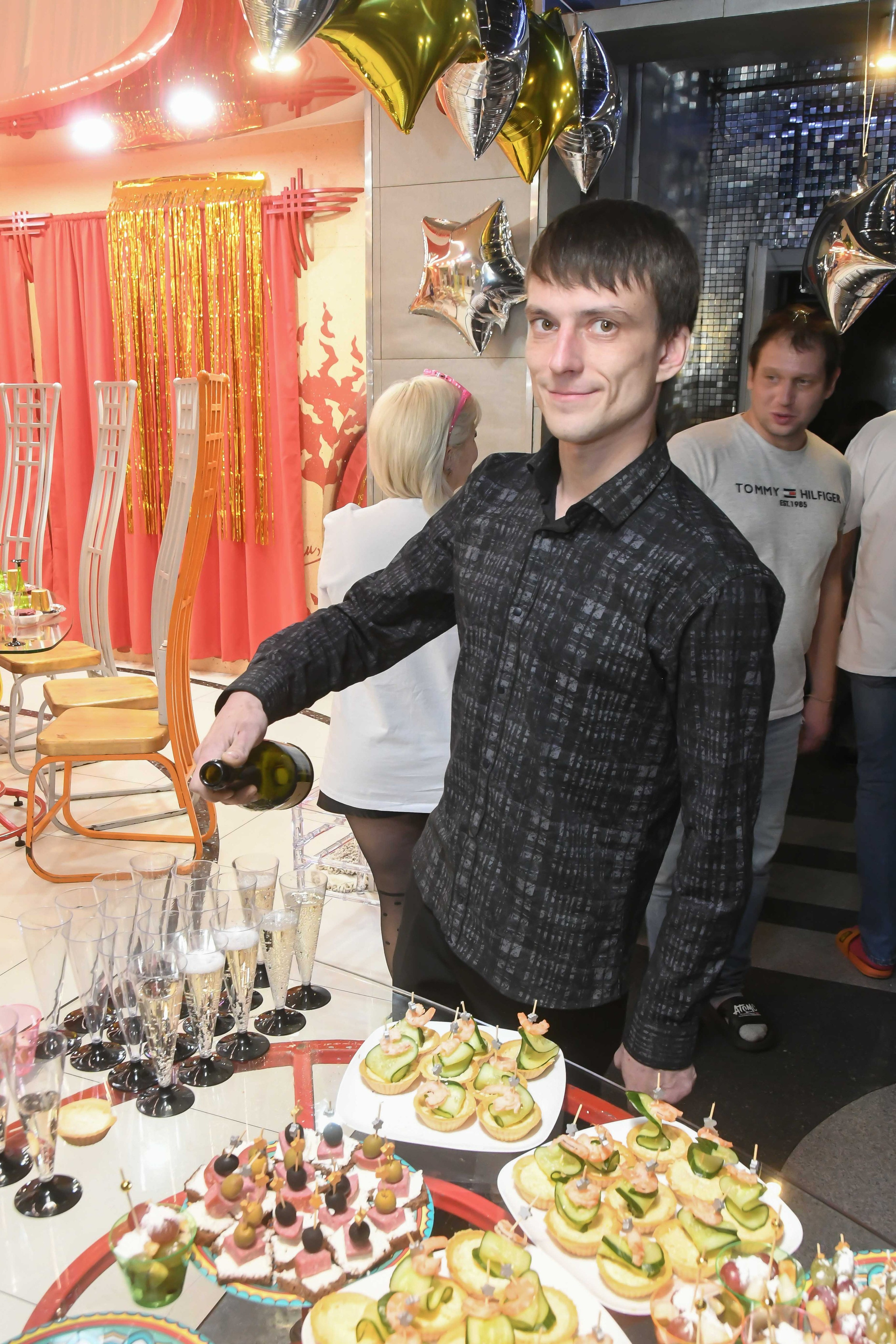 Свидетели дискотеки 80х. Репортажный и детский фотограф в Новосибирске