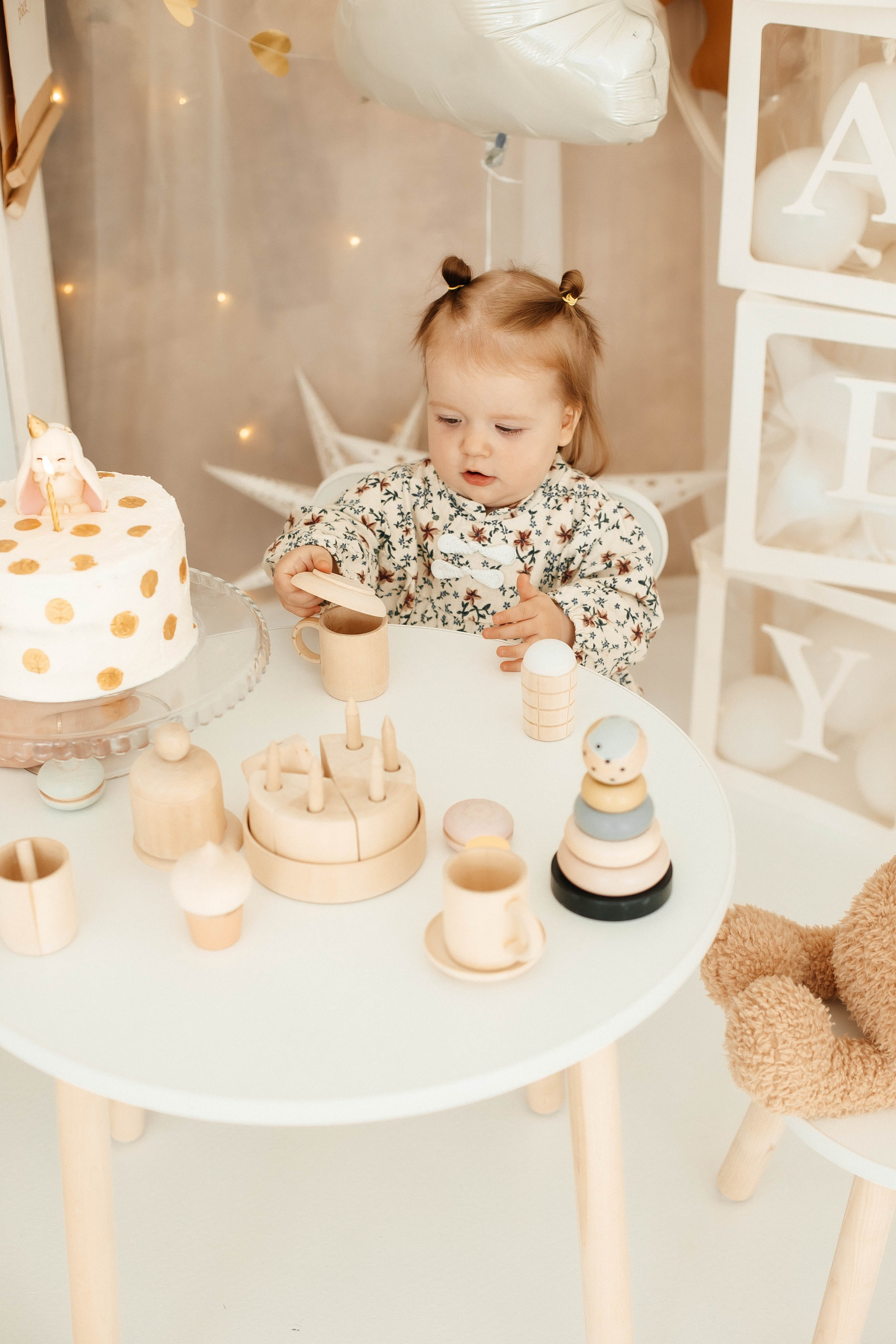 Лиза — 1 годик. «Первый год — первый праздник в кадре!». Виктория Ларина — Портретный профессиональный фотограф в Иркутске