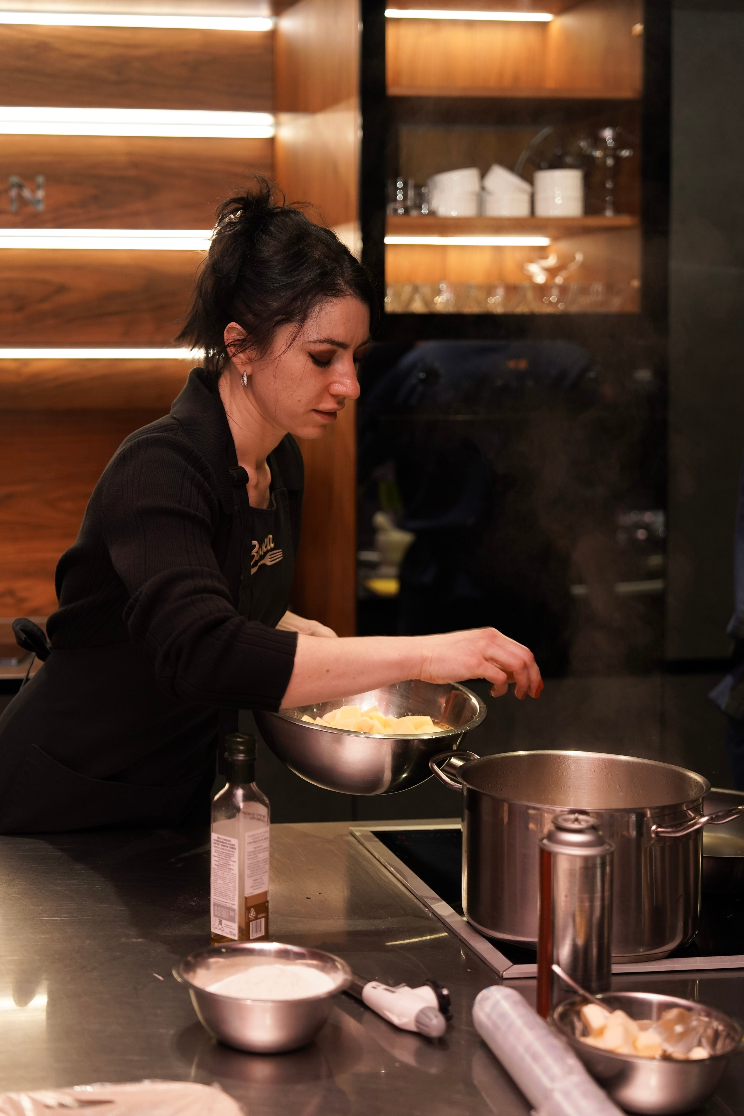 Винное казино в кулинарной студии Вилка. Фотограф с психологическим образованием