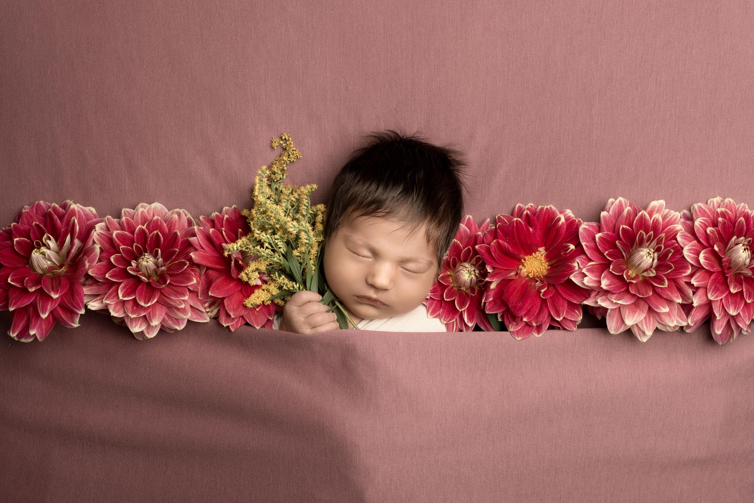 Фотограф новорожденных Березники. Фотограф новорожденных Березники Пермский край Аня Ремянникова