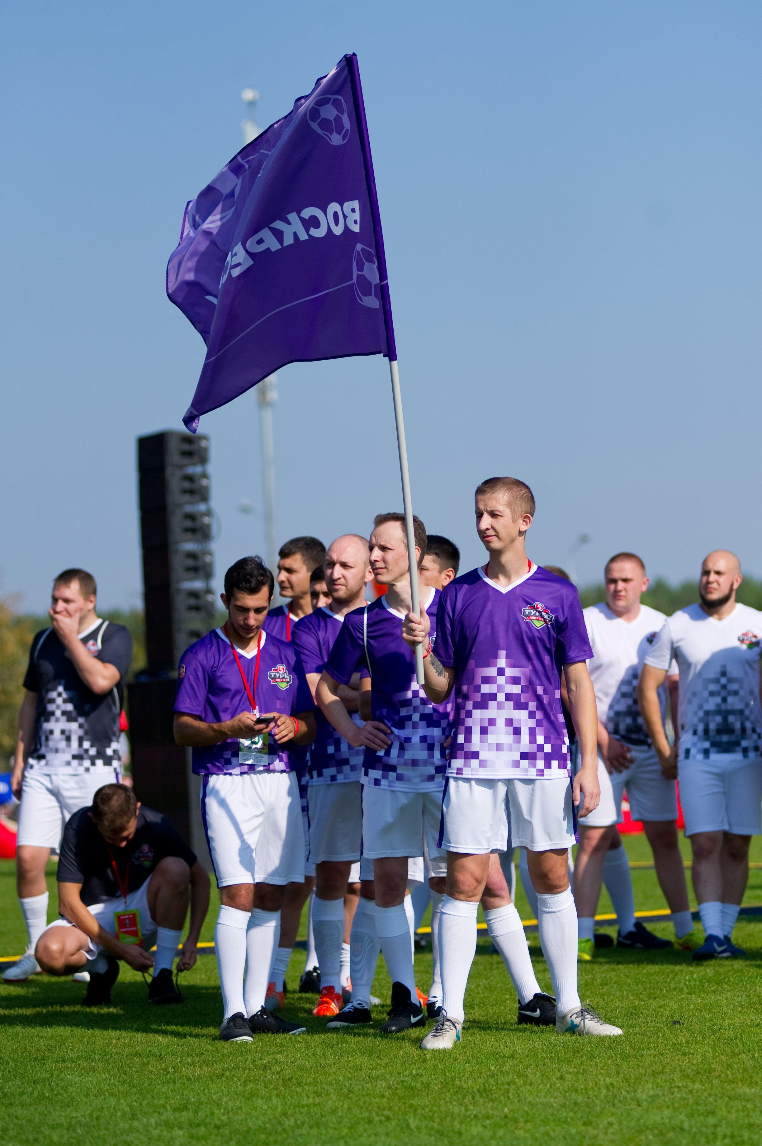 Турбофутбол (корпоративное соревнование «Пятерочки»). Репортажный фотограф и видеограф Слава Думчев. Тимбилдинги, отчетники, корпоративы