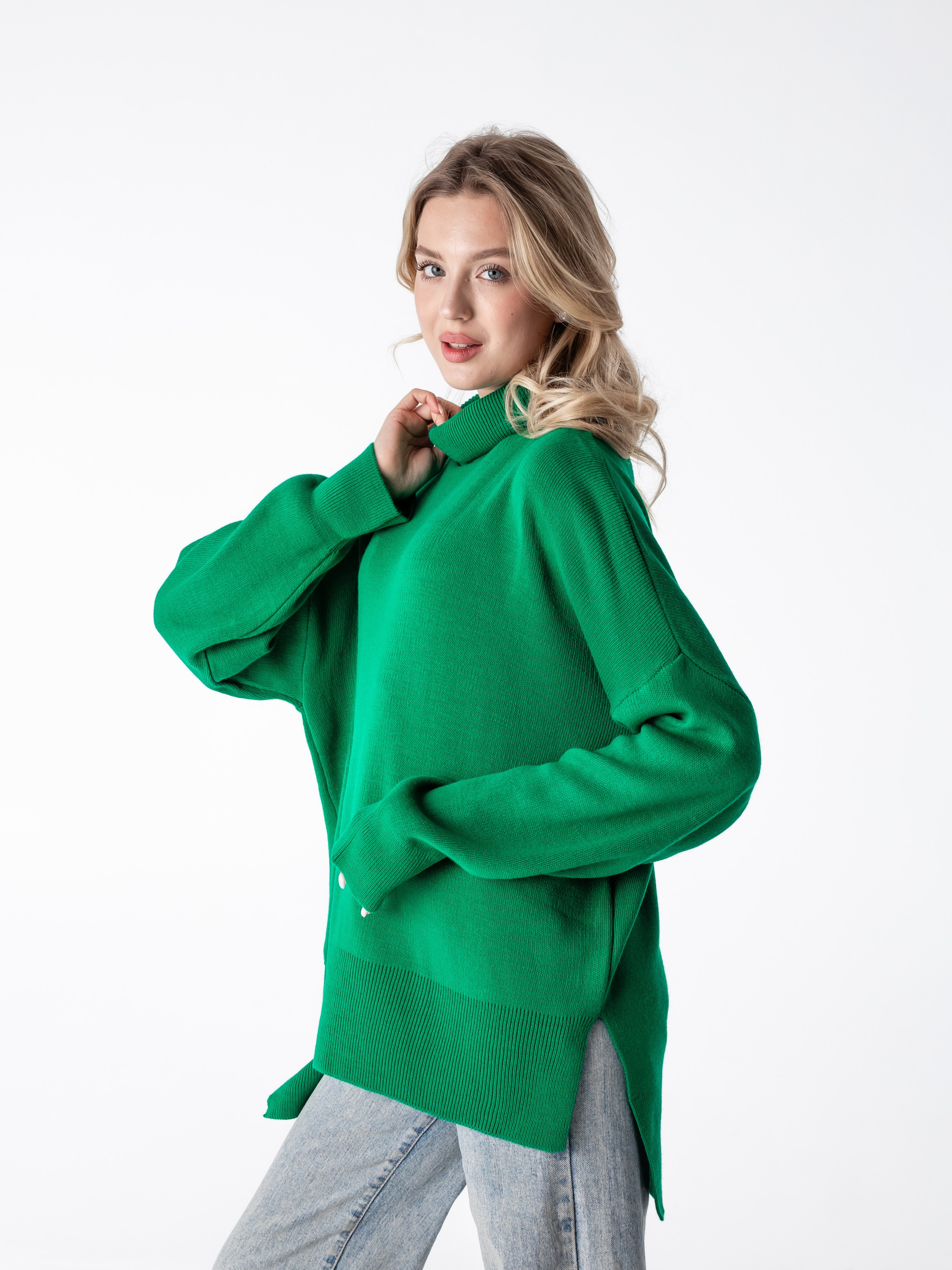 Свитер. Фотограф в Краснодаре Арина Кудряшова