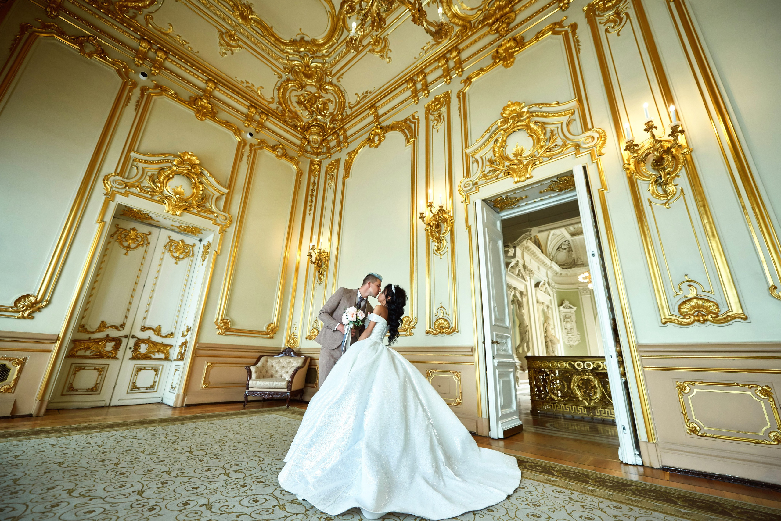 Михаил и Анна (Первый Дворец Бракосочетания России на Английской набережной 28). Портретный, семейный и свадебный фотограф в Санкт-Петербурге и в Пушкине Ширяев Денис