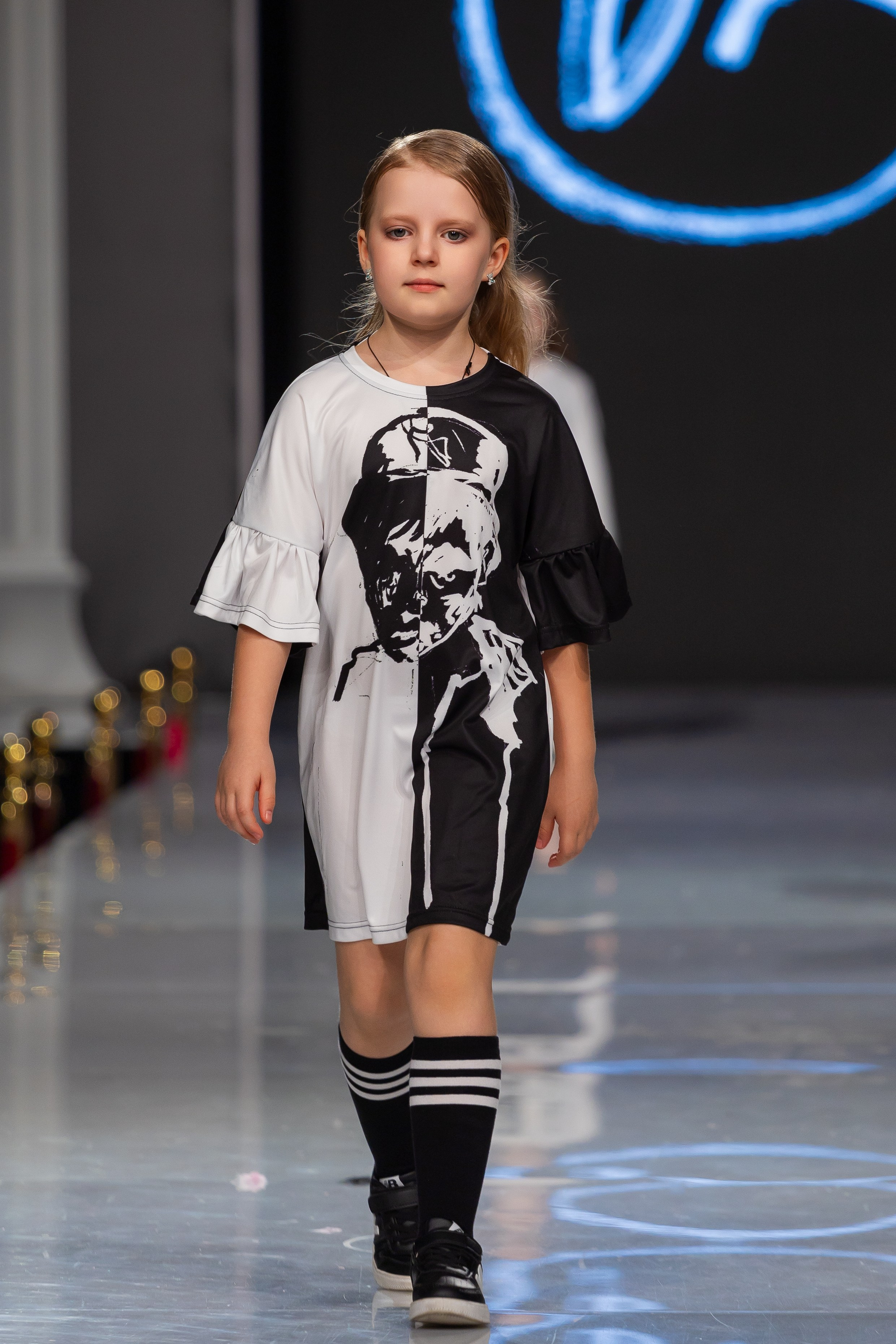 Estet Fashion Week. Photomantis