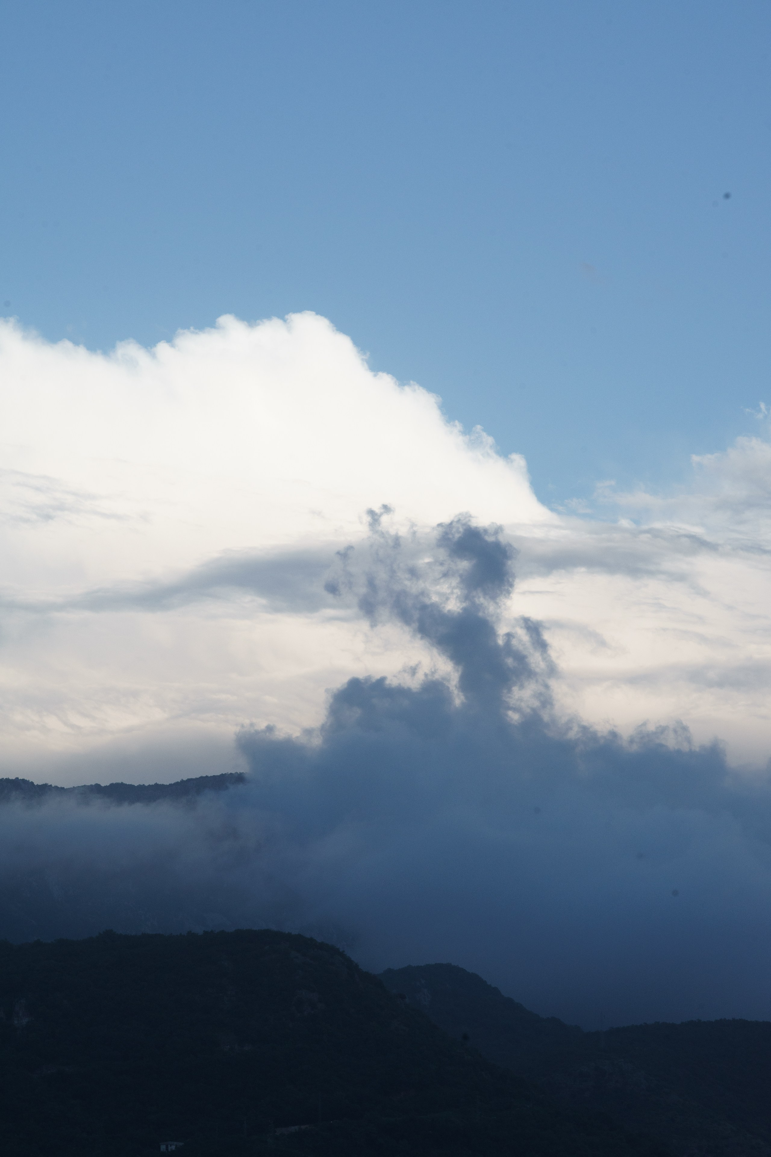 Landscapes. Oleg Kozachok — Photographer with Protanopia | Portraits, Texture & Light