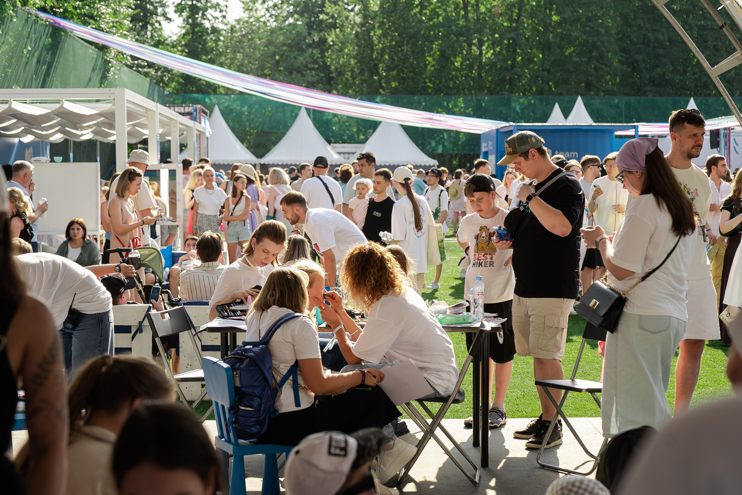 ВК ФЕСТ. Репортажный и свадебный фотограф в Москве