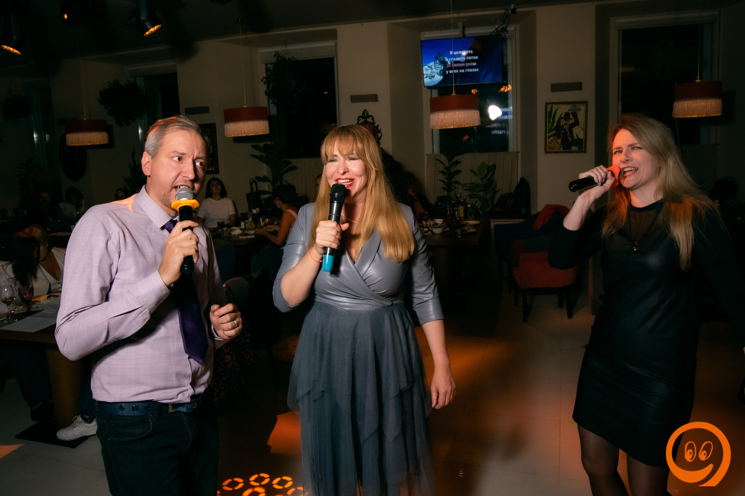 Поющие в ночи. Караоке | 19.09.2025. Галерея Фантим