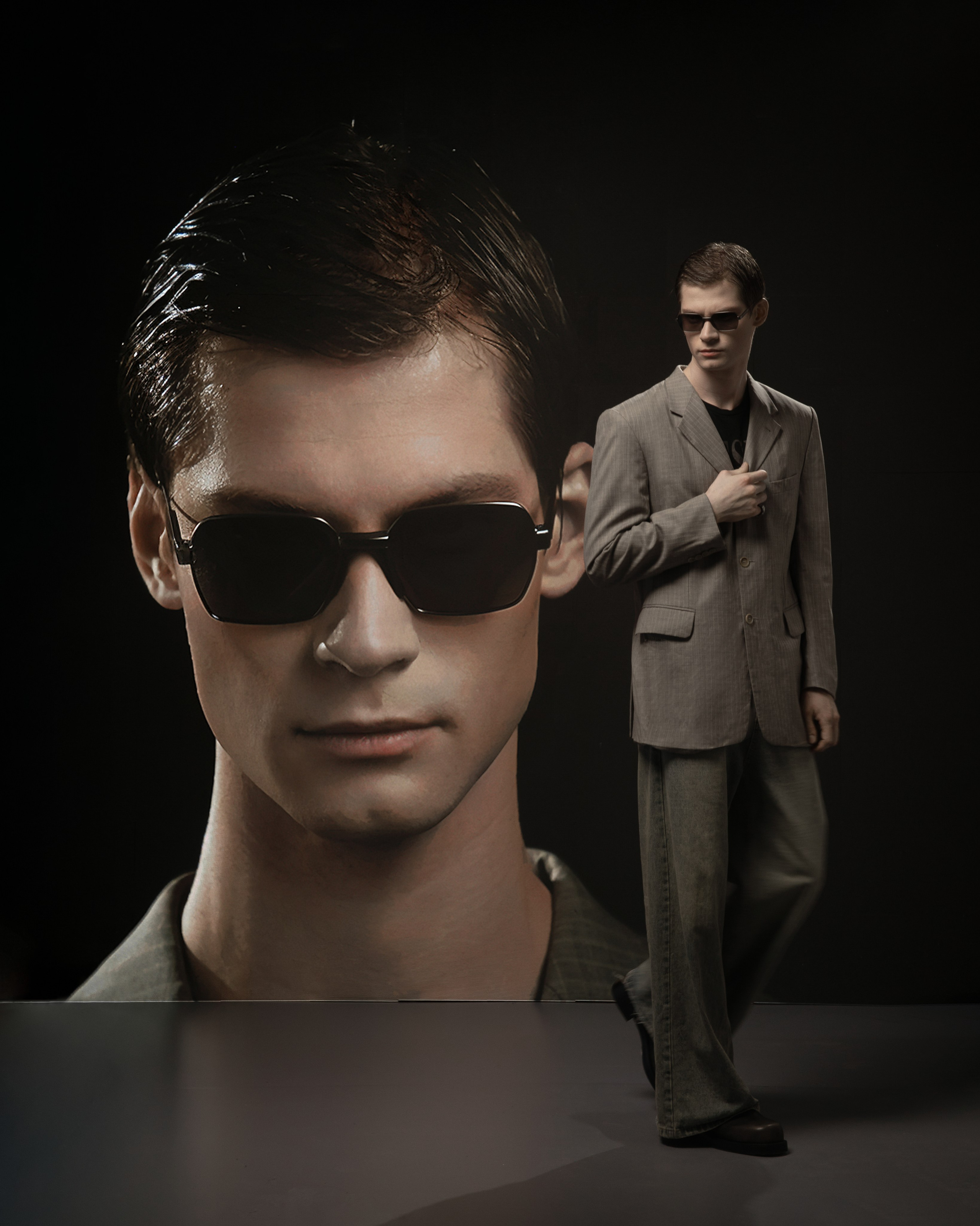 Glasses. Продюсер фото и видео съемок под ключ Москва